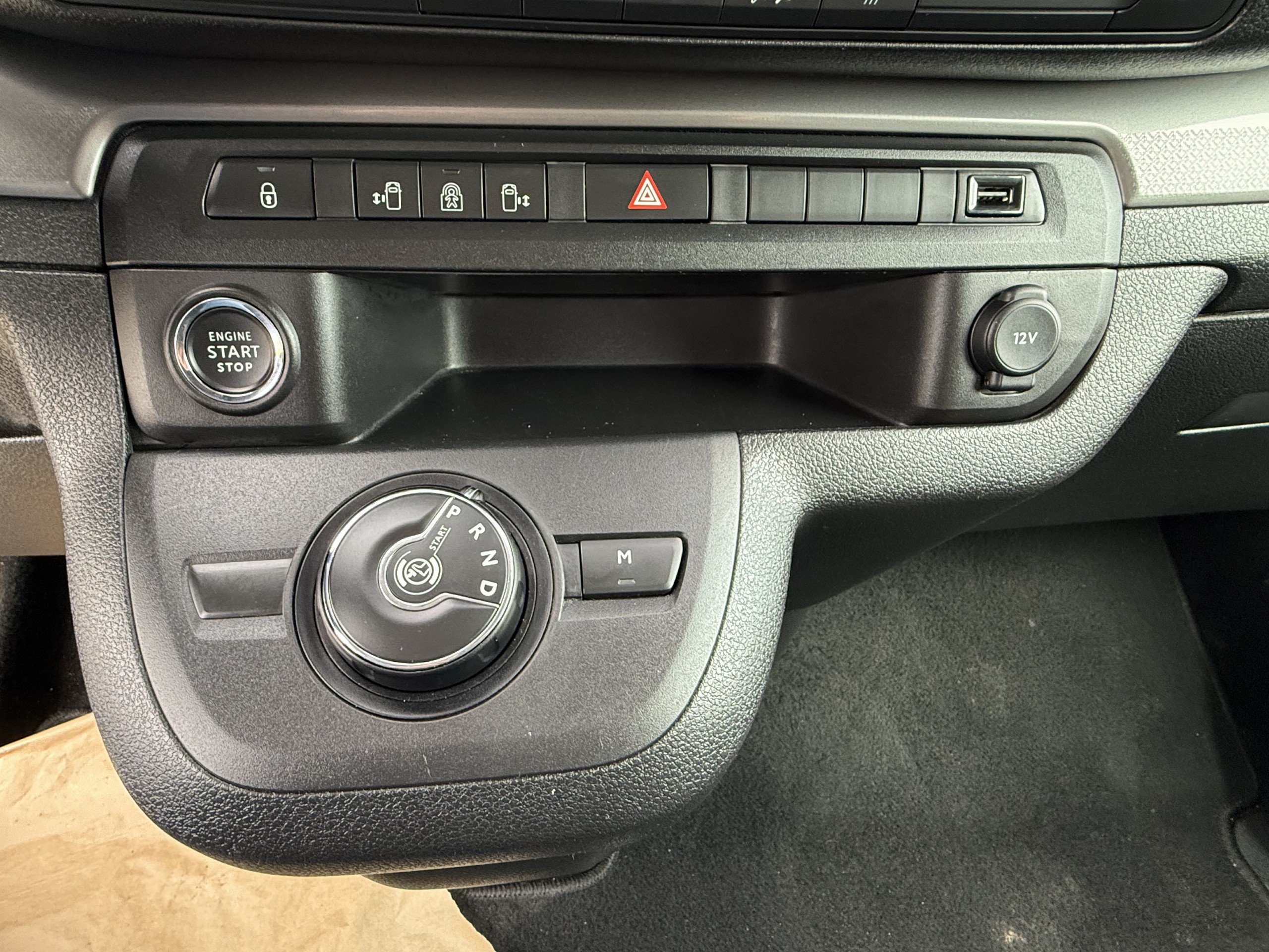 Citroën Spacetourer Taille XL BlueHDi 180 S&S EAT8 Feel groupe Vergnon