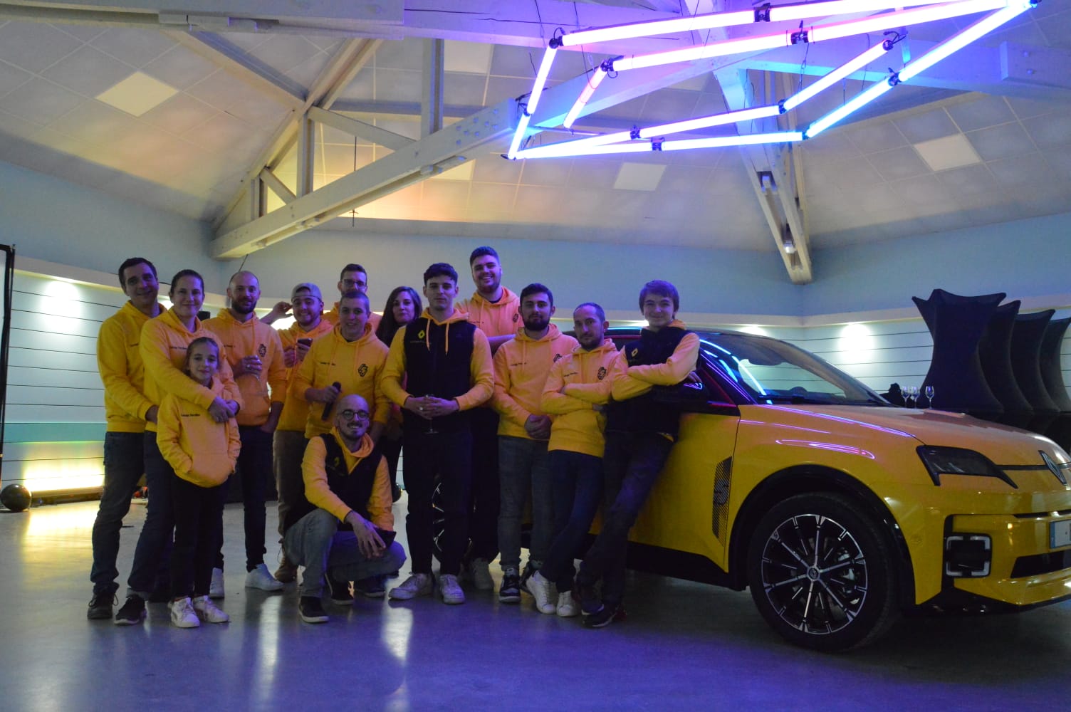 Logo Garage Perollier | Agent Renault Dacia | Vente de véhicules à Bren (26)