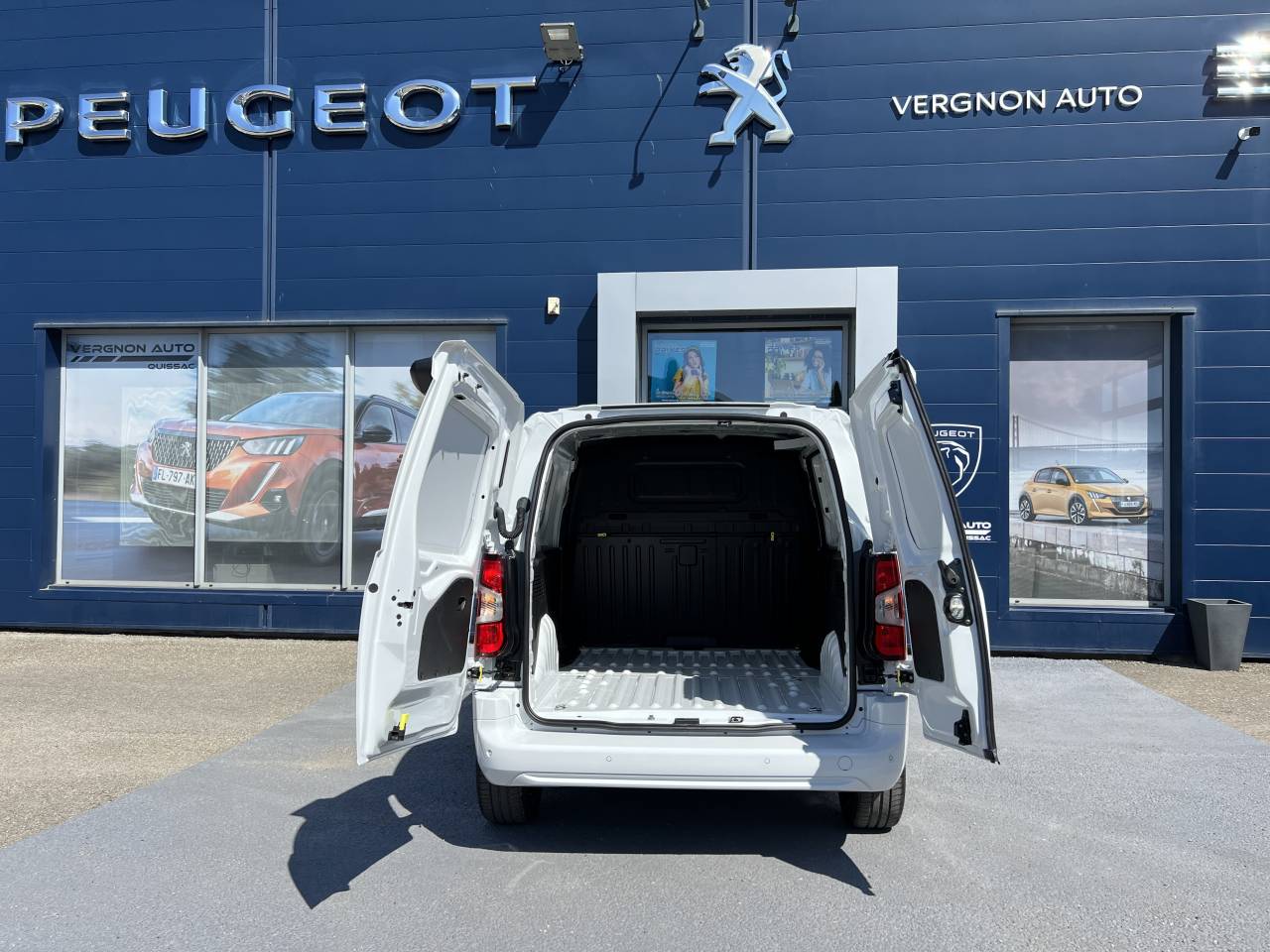 Peugeot Partner  III Taille M Asphalt Co MLTFX 650kg HDI 100 groupe Vergnon