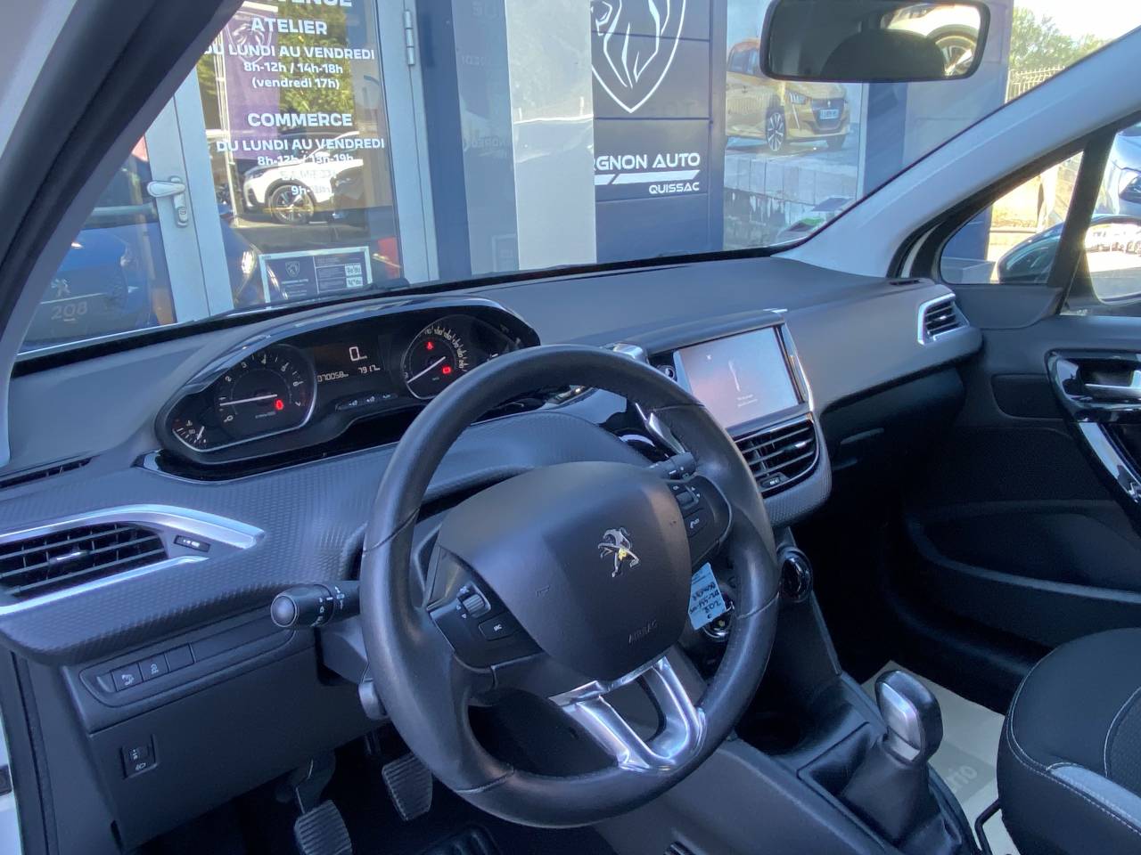 Peugeot 208 1.2 PureTech 82 Style groupe Vergnon
