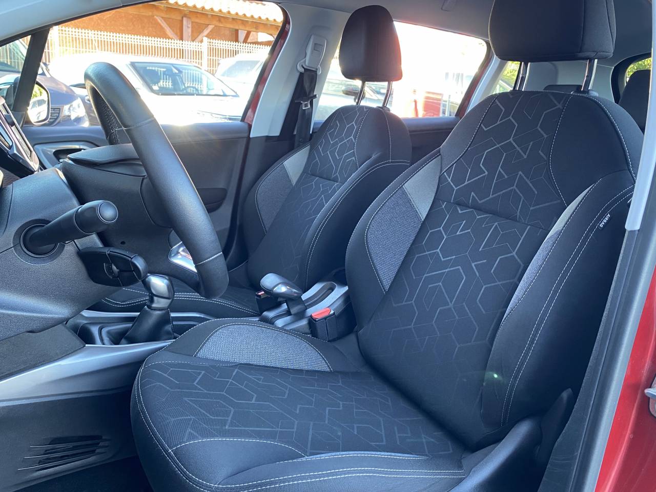 Peugeot 2008 1.2 Puretech 110 Style groupe Vergnon
