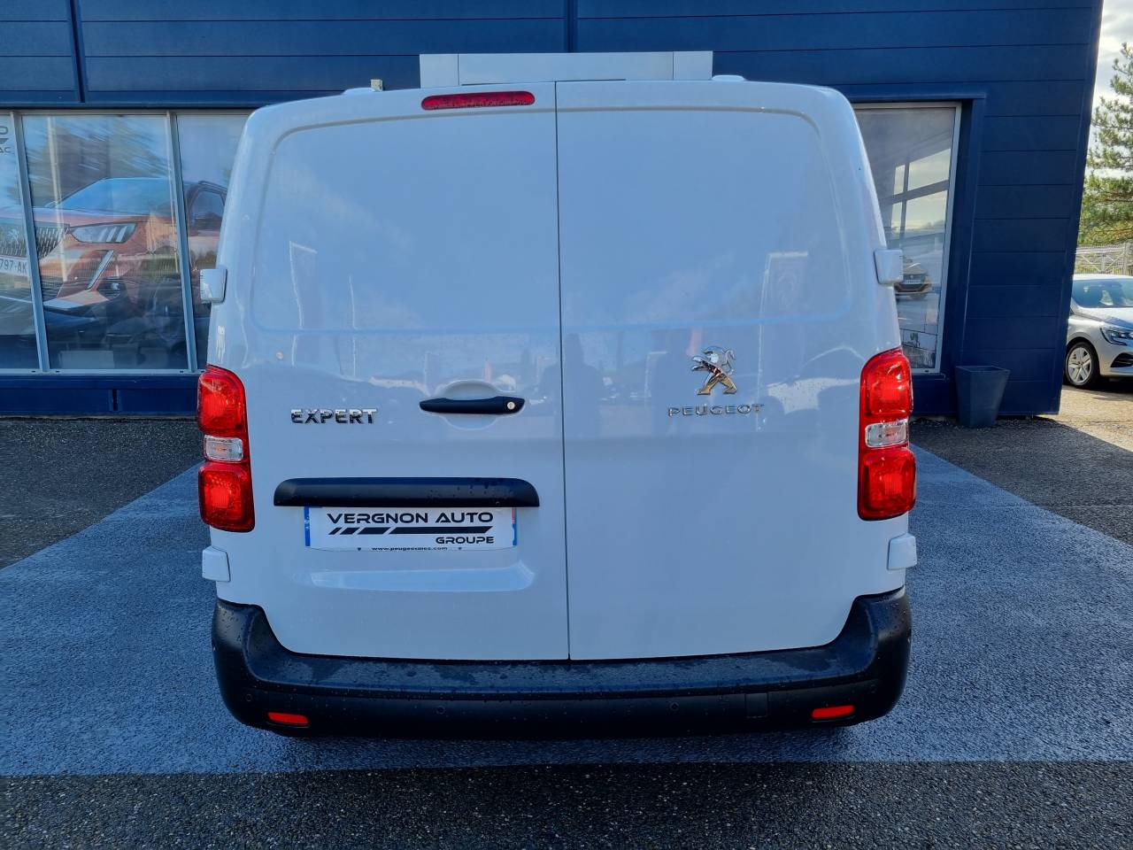 Peugeot Expert  III Taille M 2.0 BHDI 145 PACK ASPHALT groupe Vergnon