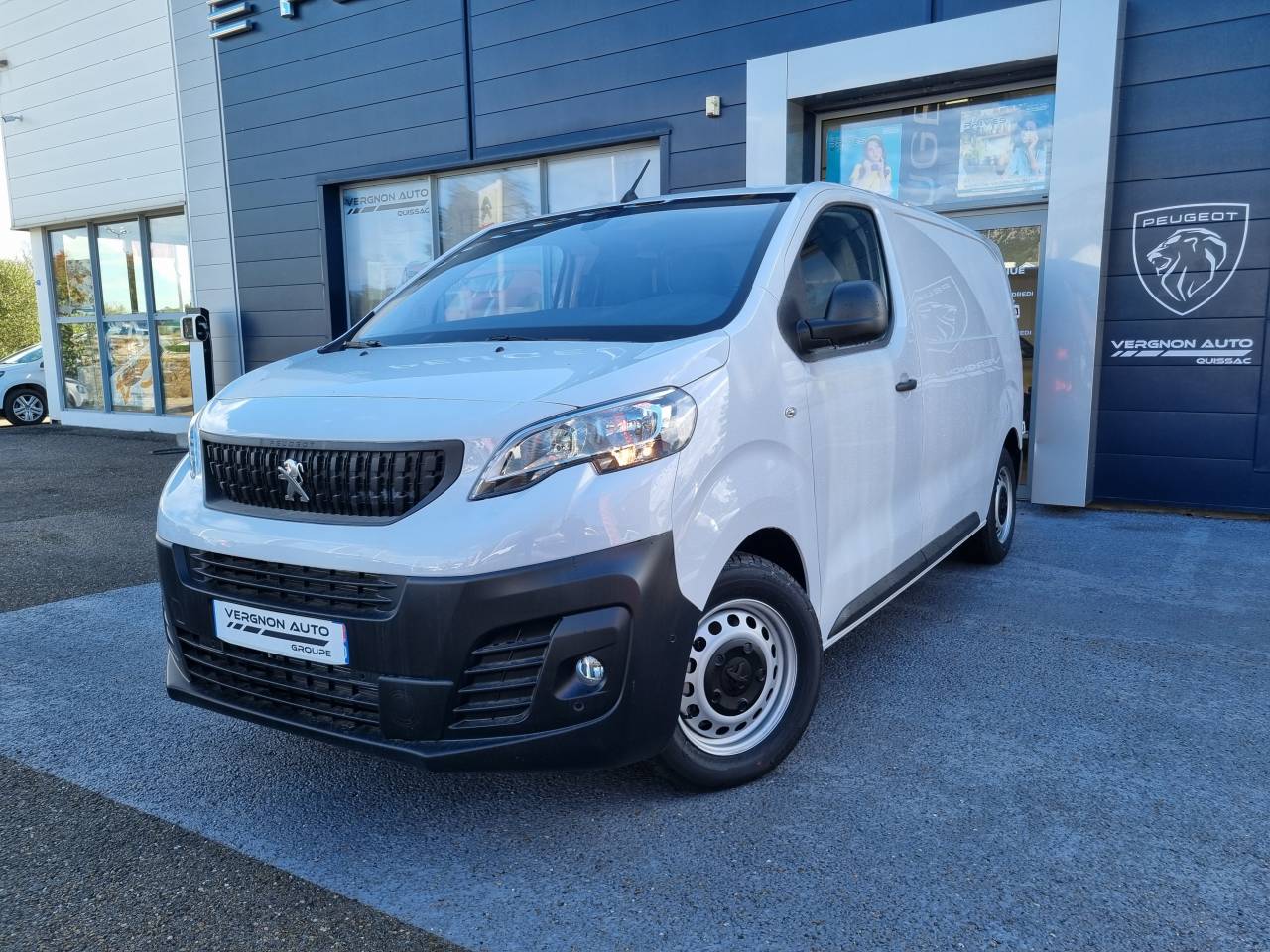 Peugeot Expert  III Taille M 2.0 BHDI 145 PACK ASPHALT groupe Vergnon
