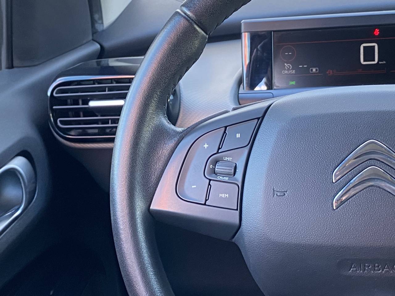 Citroën C4 Cactus PureTech 110 S&S EAT6 Shine groupe Vergnon
