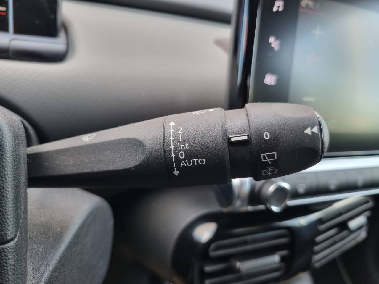 Citroën C4 Cactus PureTech 110 S&S BVM6 Shine groupe Vergnon