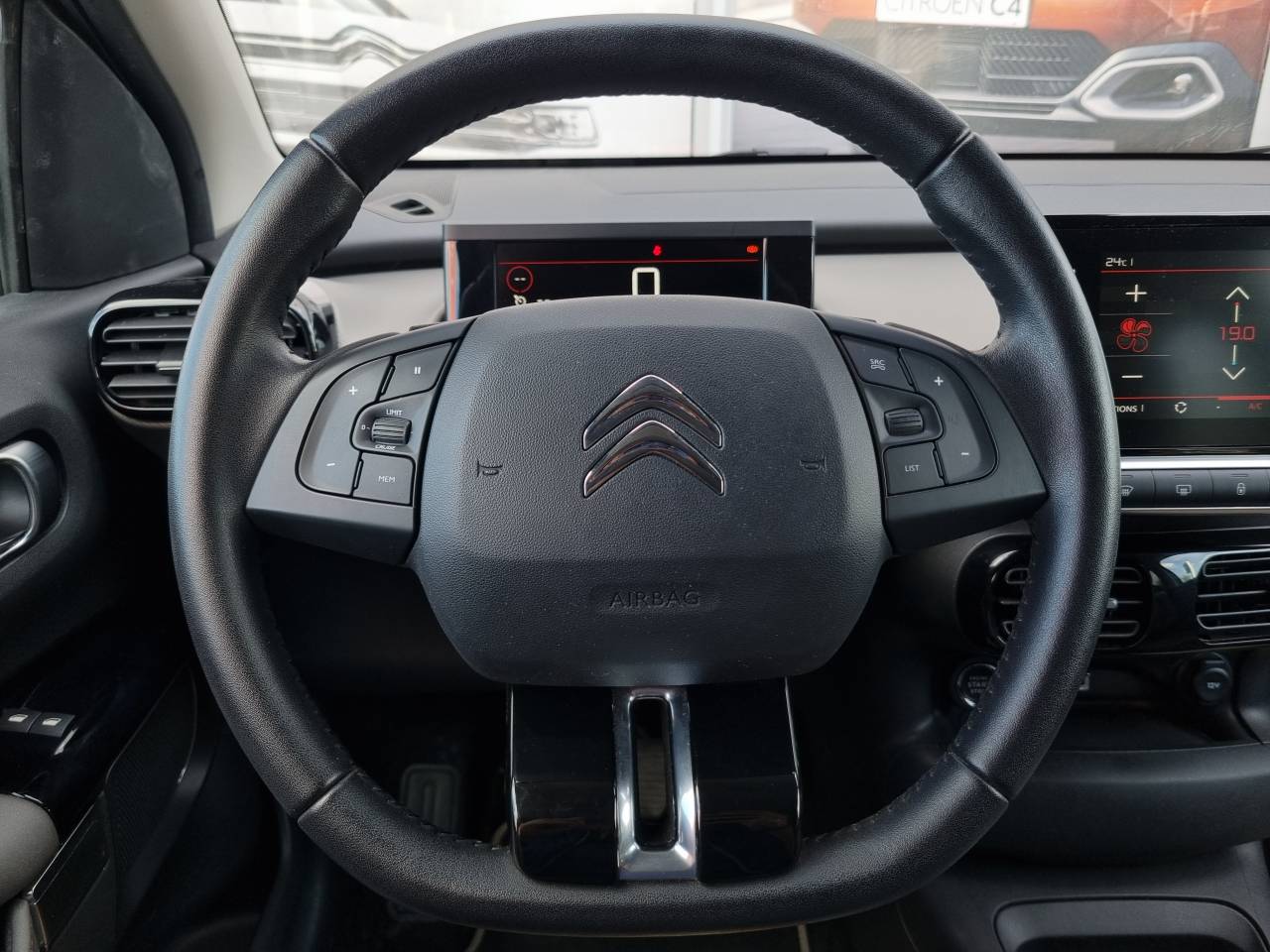 Citroën C4 Cactus PureTech 110 S&S BVM6 Shine groupe Vergnon