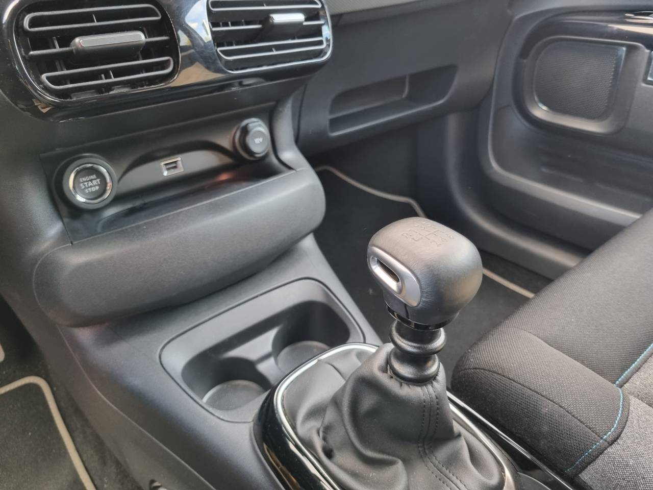 Citroën C4 Cactus PureTech 110 S&S BVM6 Shine groupe Vergnon