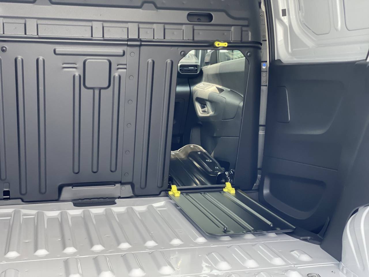 Citroën Berlingo Van  III Taille M 650kg BlueHDi 130 S&S EAT8 groupe Vergnon