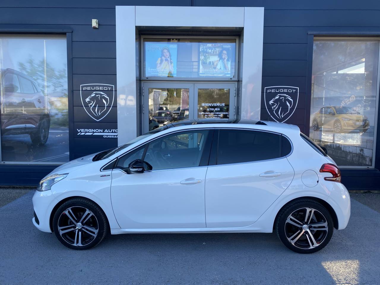 Peugeot 208 Puretech 110 E6.c S&S EAT6 GT LINE groupe Vergnon