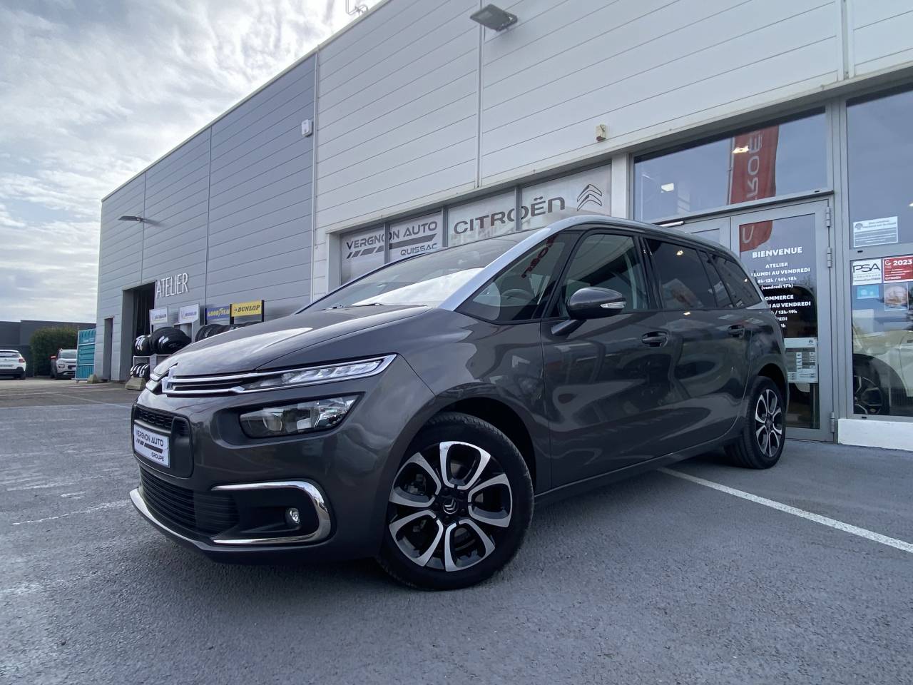Citroën Grand C4 Spacetourer PureTech 130 S&S EAT8 Business + groupe Vergnon