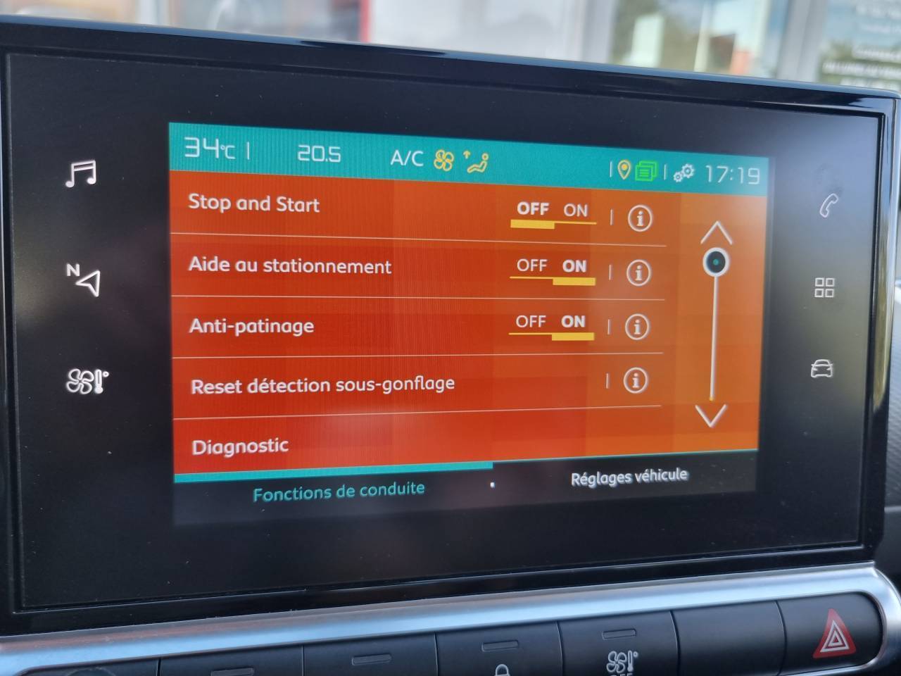 Citroën C4 Cactus BlueHDi 100 S&S BVM6 Feel Business groupe Vergnon