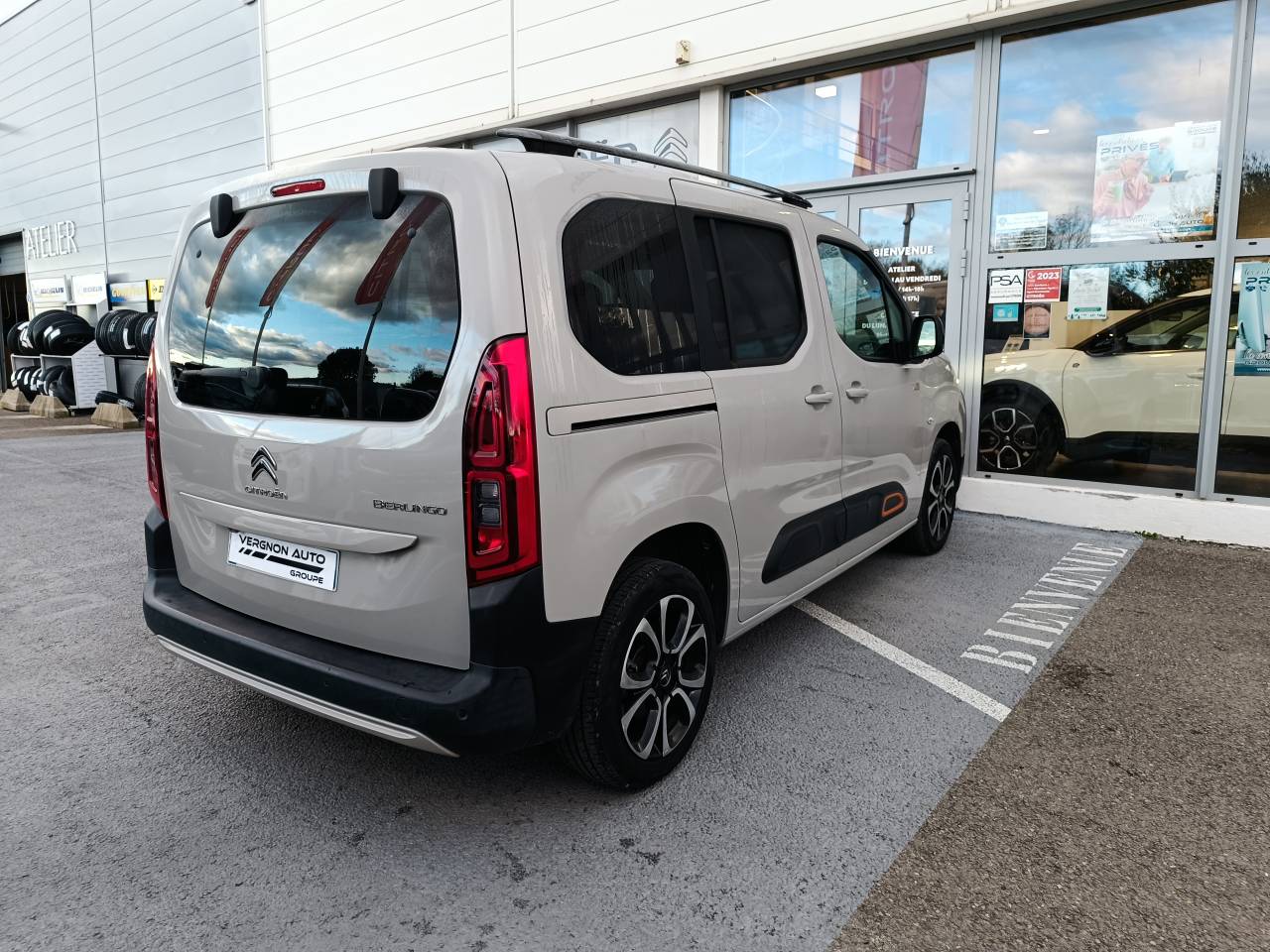 Citroën Berlingo  III Taille M BlueHDi 130 S&S BVM6 Shine Pack XTR  groupe Vergnon
