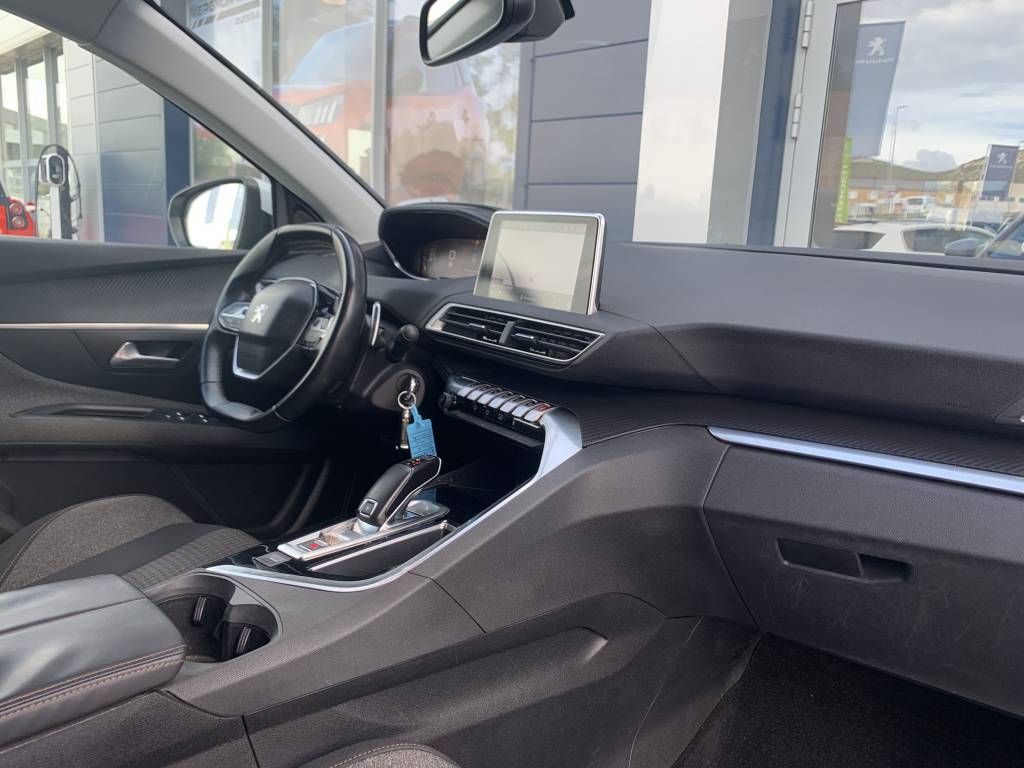 Peugeot 3008  II 1.6 BLUEHDI 120 EAT6 S&S ACTIVE BUSINESS groupe Vergnon