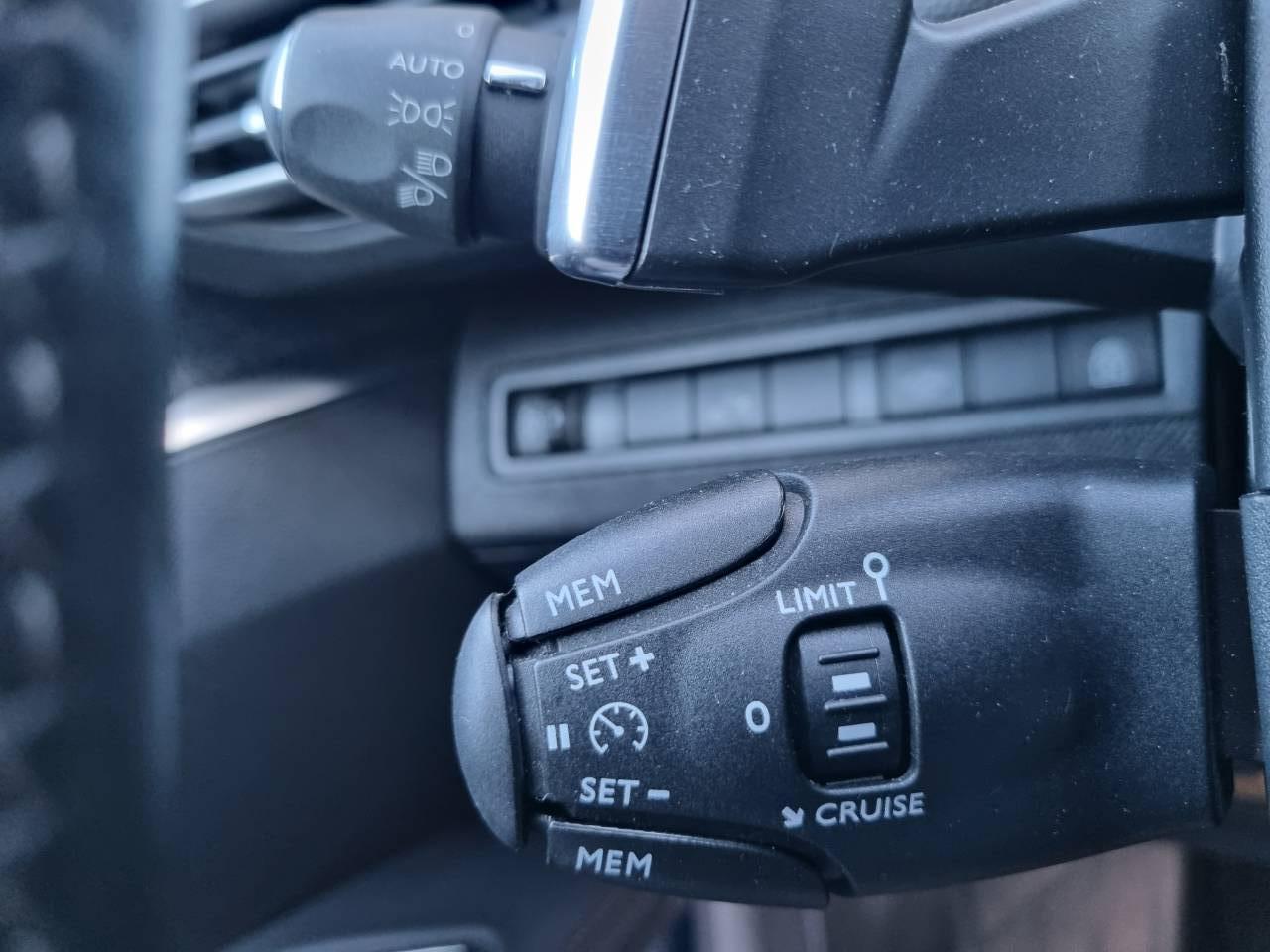 Peugeot 5008  II 1.2 PURETECH 130 S&S EAT6 ALLURE groupe Vergnon