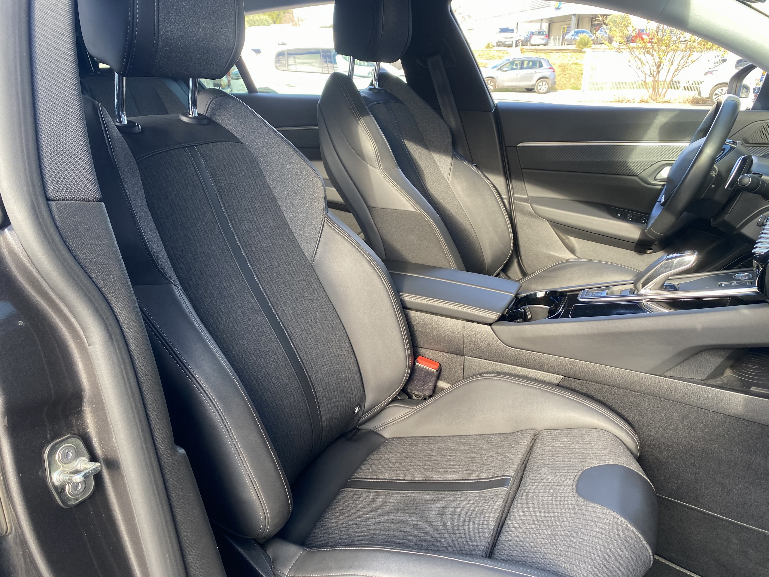 Peugeot 508 SW  II HYBRID 225 E-EAT8 ALLURE BUSINESS groupe Vergnon