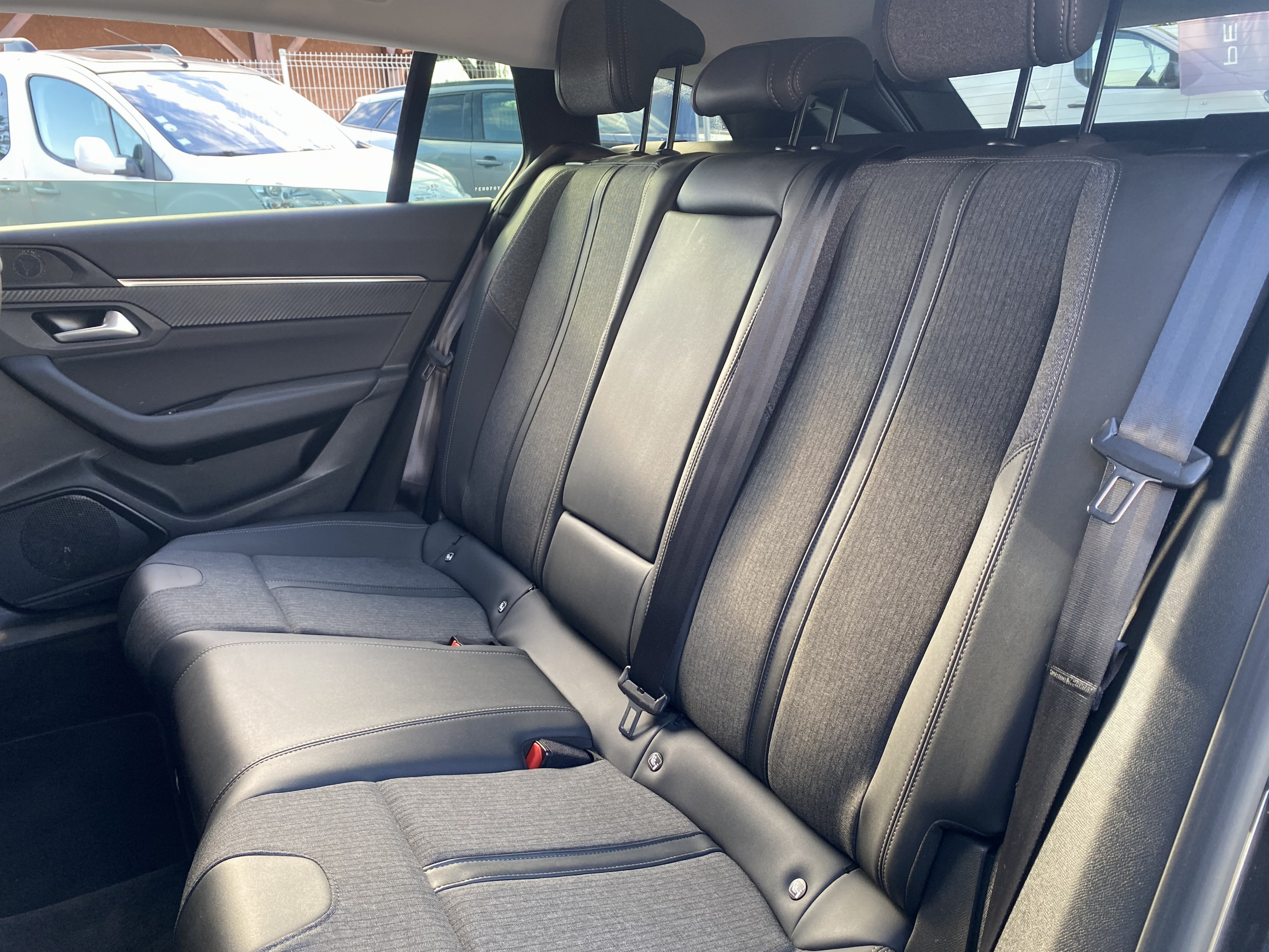 Peugeot 508 SW  II HYBRID 225 E-EAT8 ALLURE BUSINESS groupe Vergnon