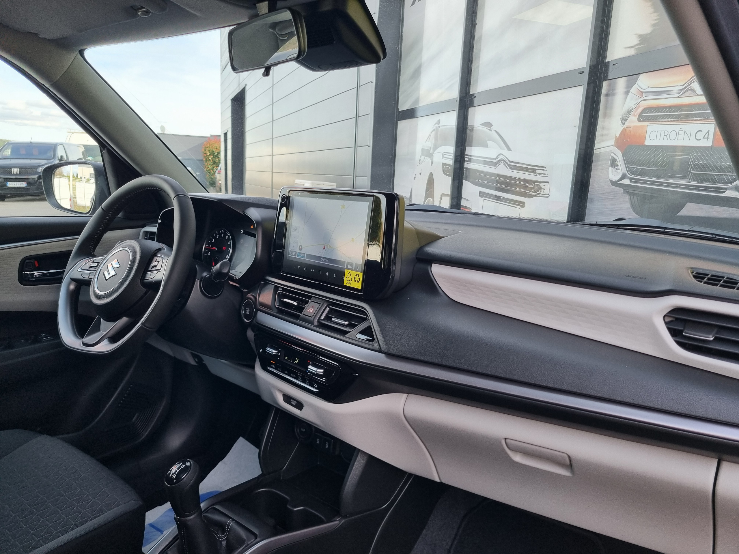 Suzuki Swift  VII 1.2 HYBRID PACK groupe Vergnon