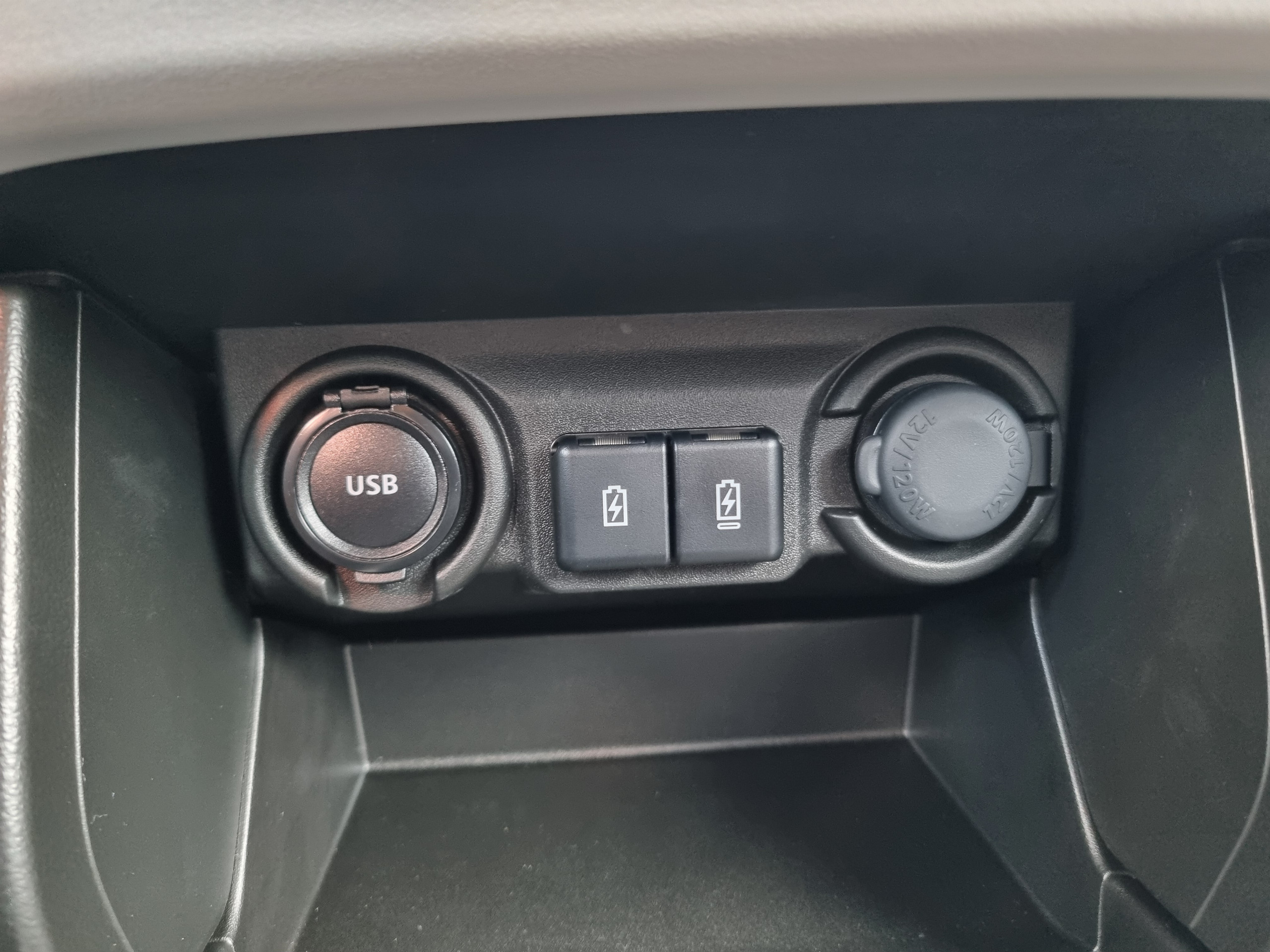 Suzuki Swift  VII 1.2 HYBRID PACK groupe Vergnon