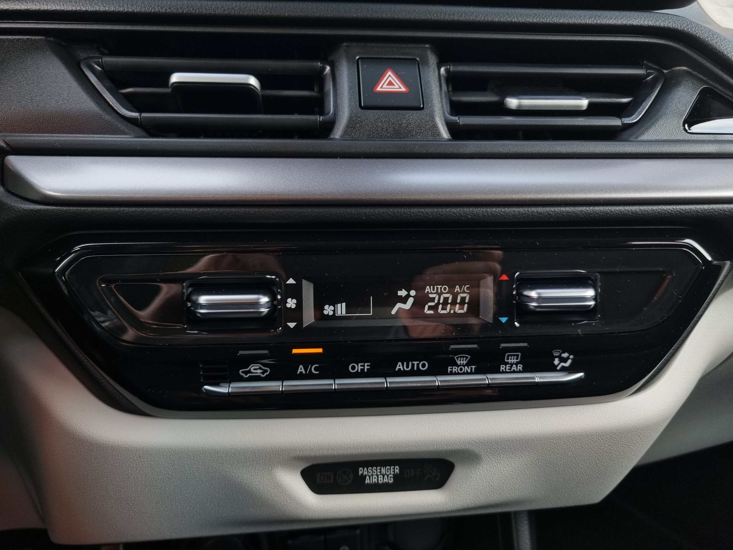 Suzuki Swift  VII 1.2 HYBRID PACK groupe Vergnon