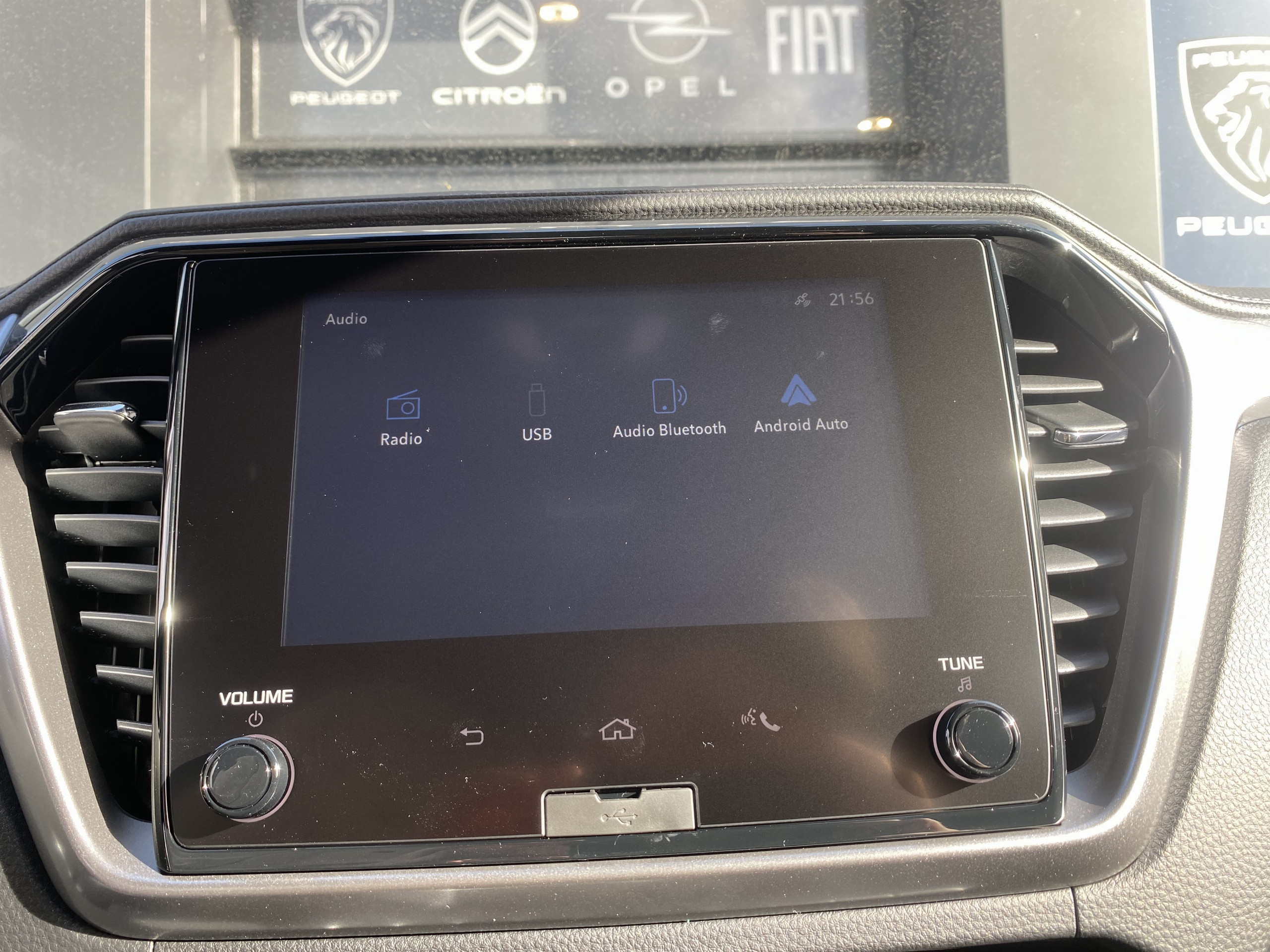 Isuzu D-Max CA  IV 1.9 SPACE N60 F+ 4WD AUTO groupe Vergnon