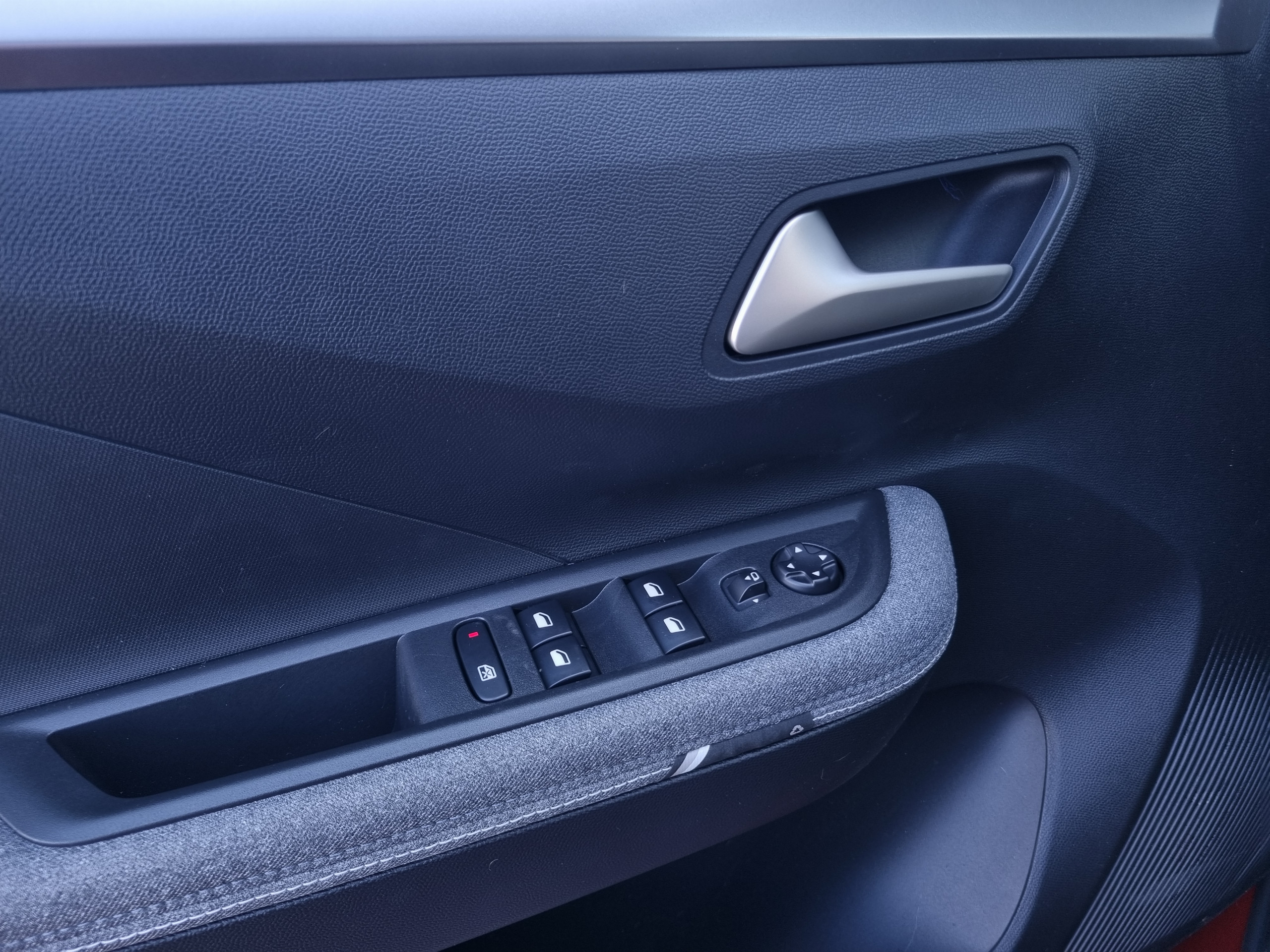 Opel Frontera Electrique 113ch Batterie 44kWh GS groupe Vergnon