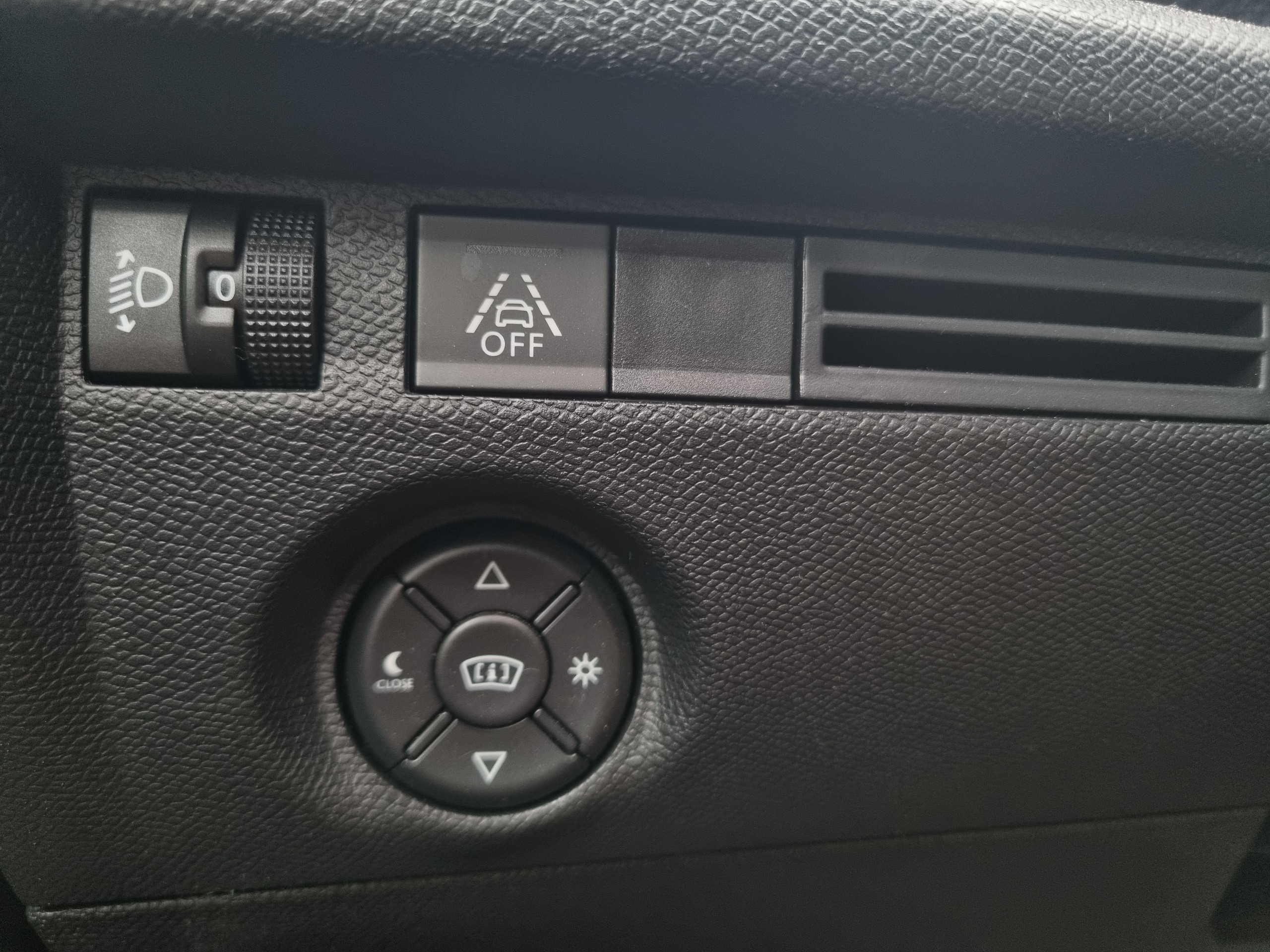 Citroën C4  III BlueHDi 110 S&S BVM6 Shine groupe Vergnon