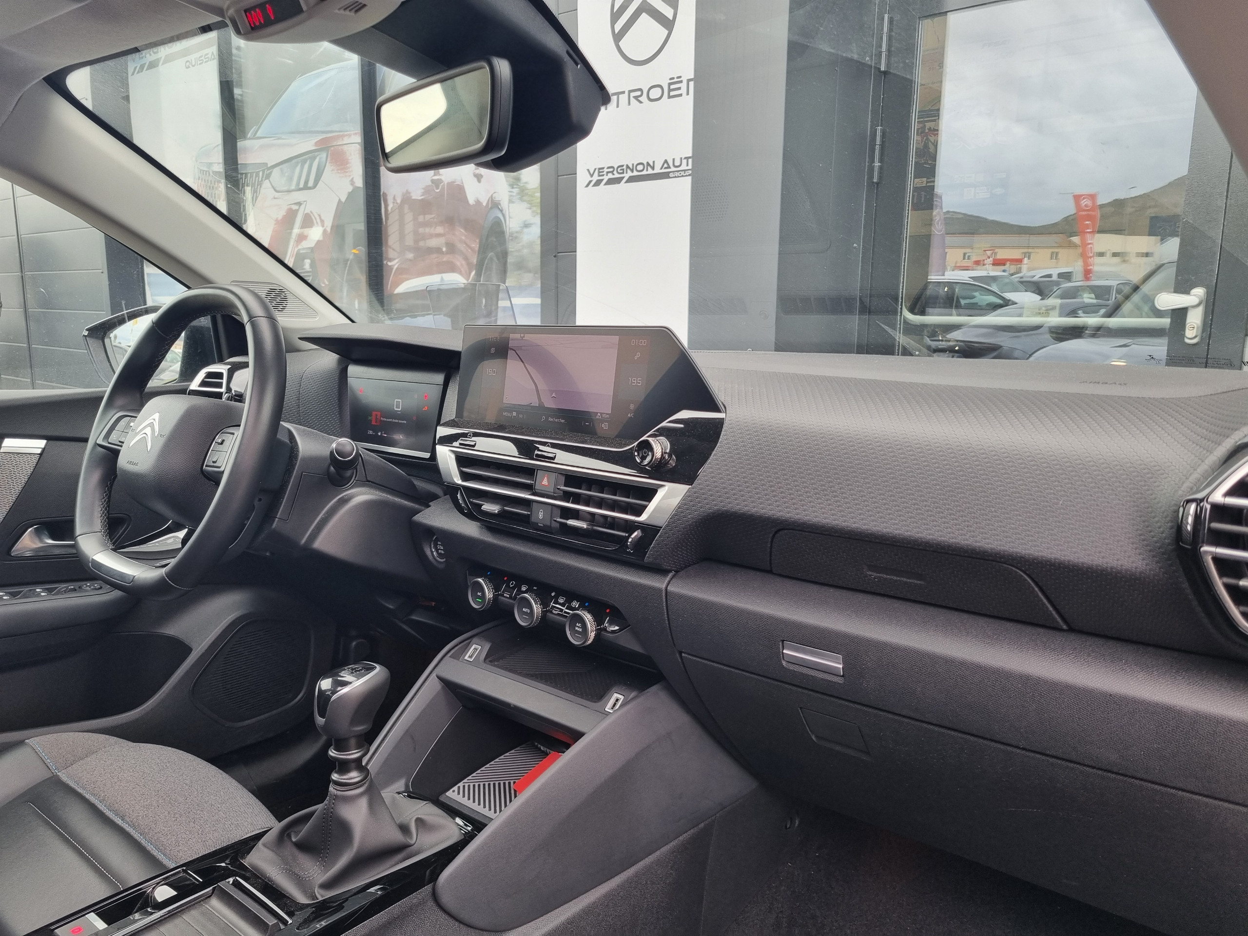 Citroën C4  III BlueHDi 110 S&S BVM6 Shine groupe Vergnon