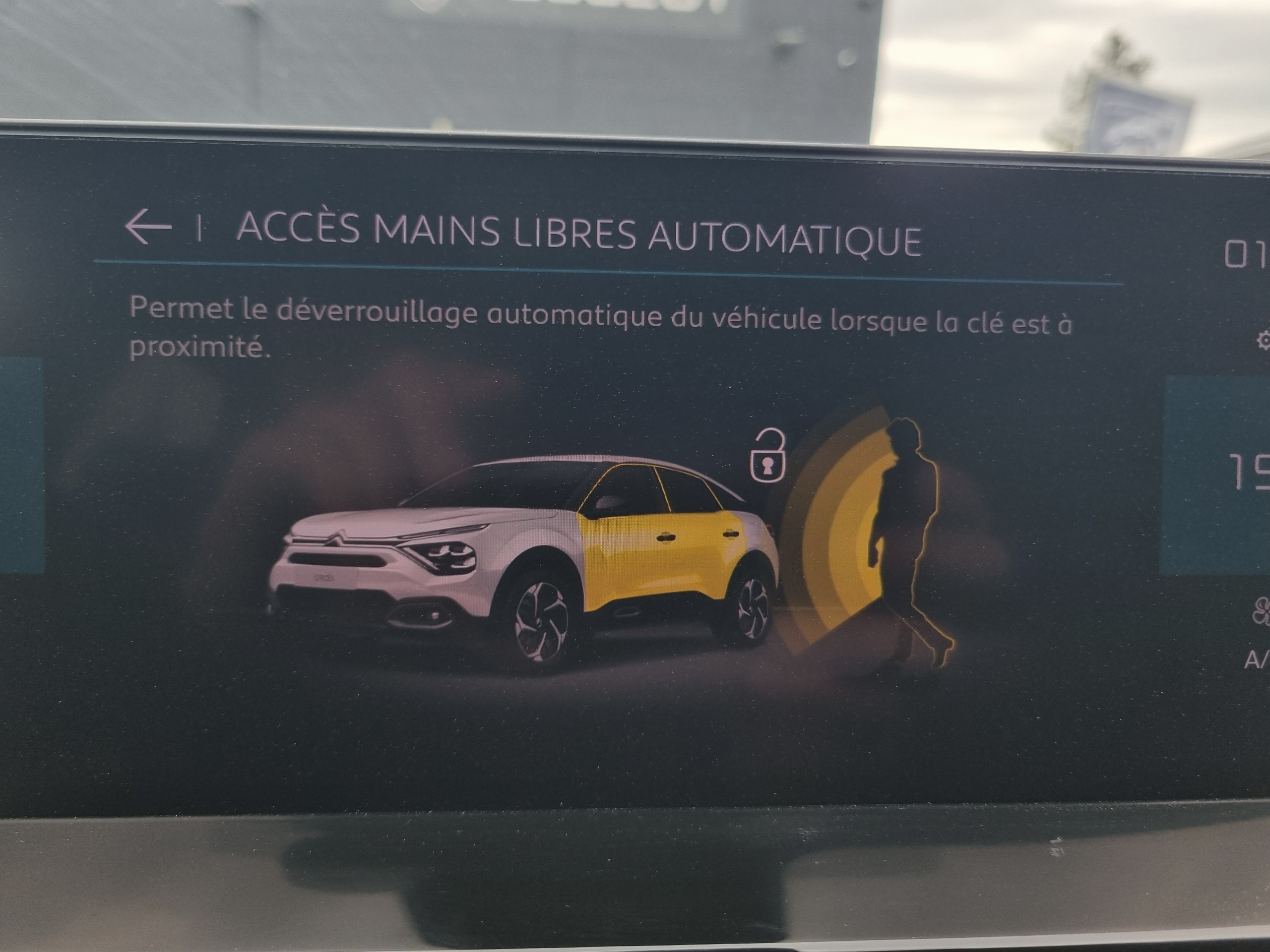 Citroën C4  III BlueHDi 110 S&S BVM6 Shine groupe Vergnon