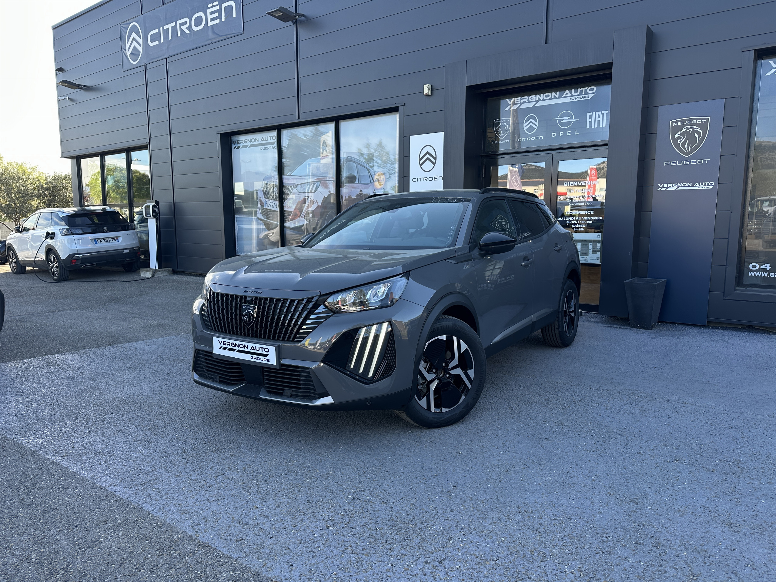 Peugeot 2008  II Hybrid 145 e-DCS6 ALLURE groupe Vergnon