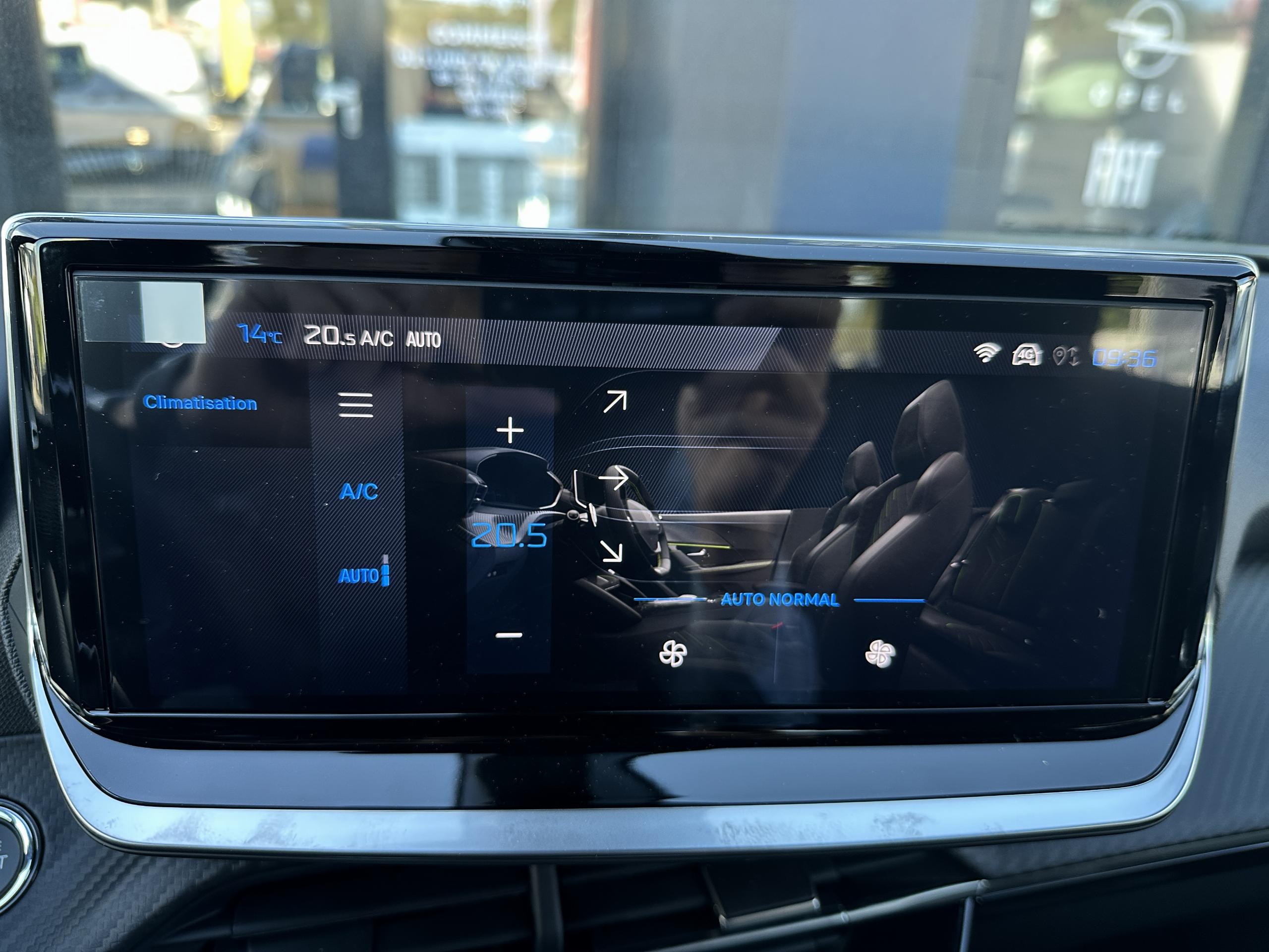 Peugeot 2008  II Hybrid 145 e-DCS6 ALLURE groupe Vergnon