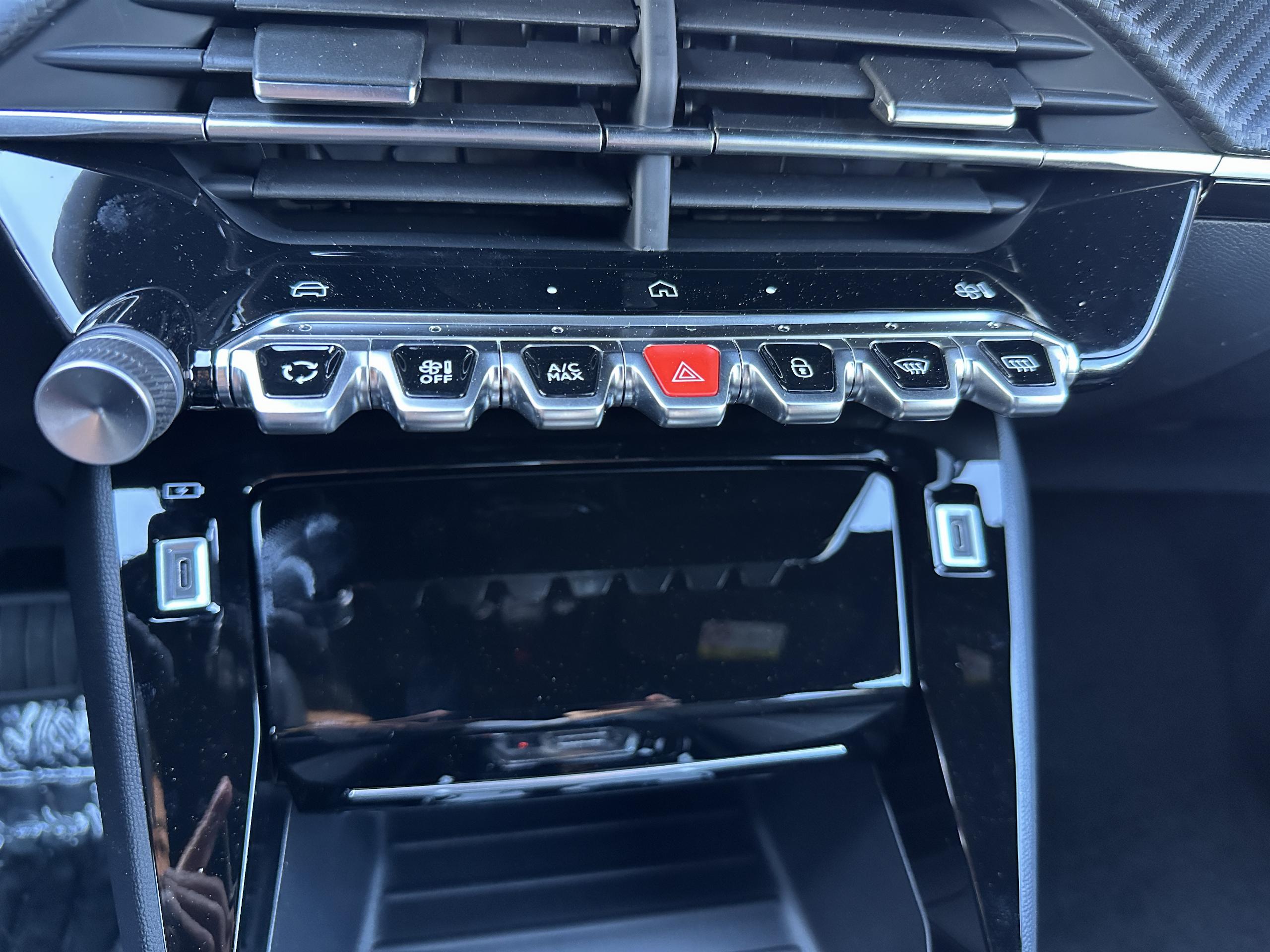 Peugeot 2008  II Hybrid 145 e-DCS6 ALLURE groupe Vergnon