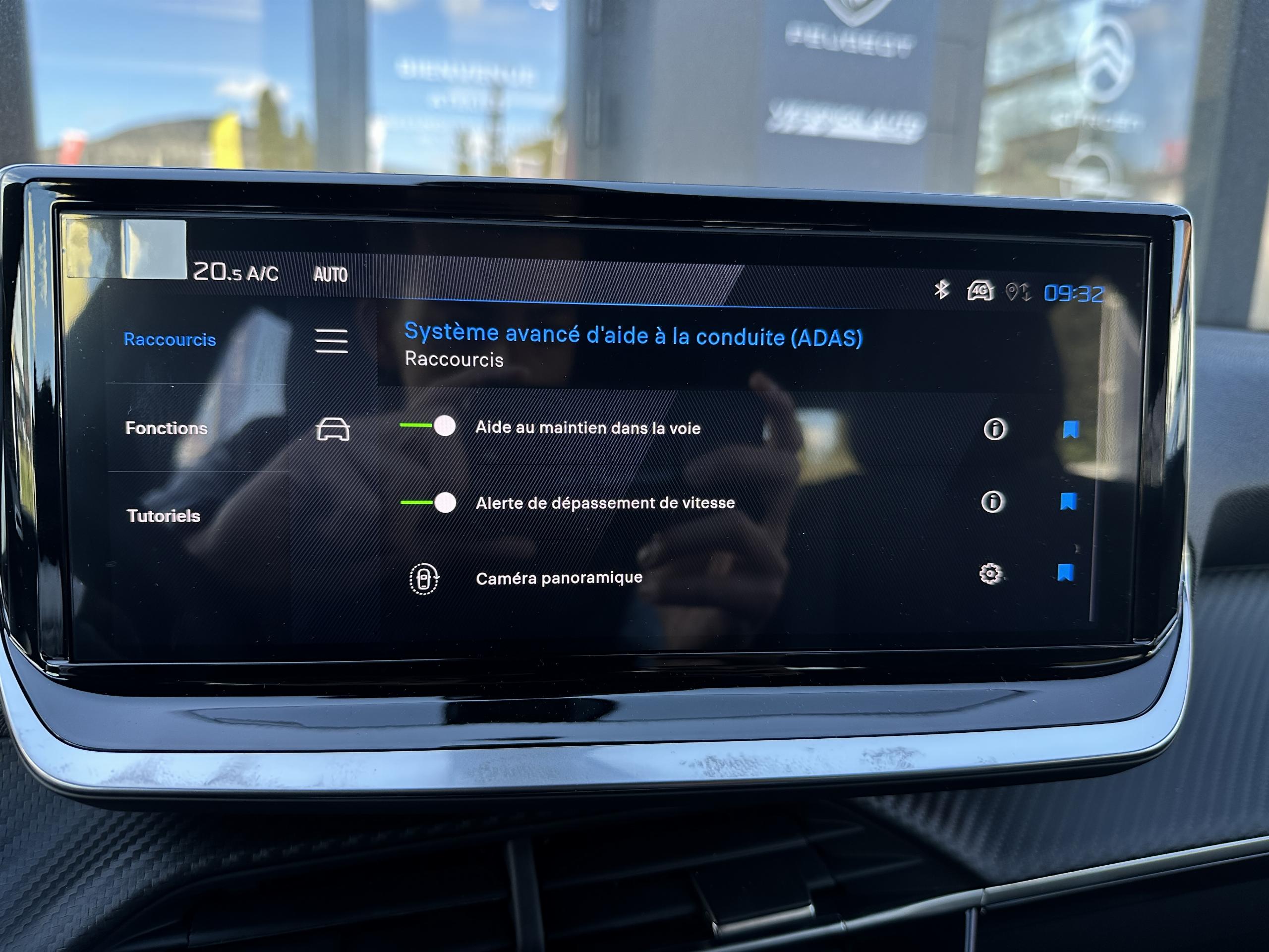 Peugeot 2008  II Hybrid 145 e-DCS6 ALLURE groupe Vergnon