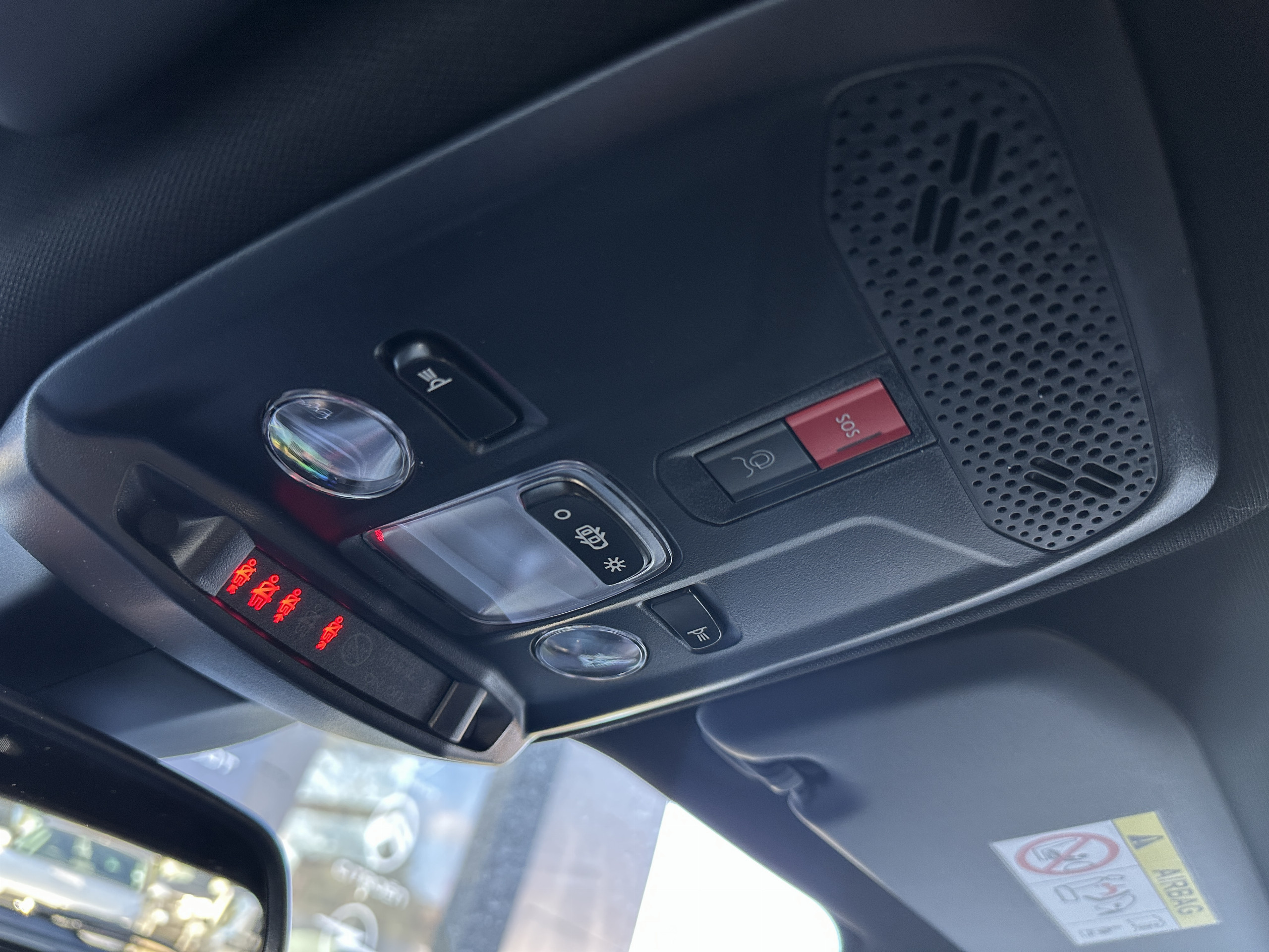 Peugeot 2008  II Hybrid 145 e-DCS6 ALLURE groupe Vergnon