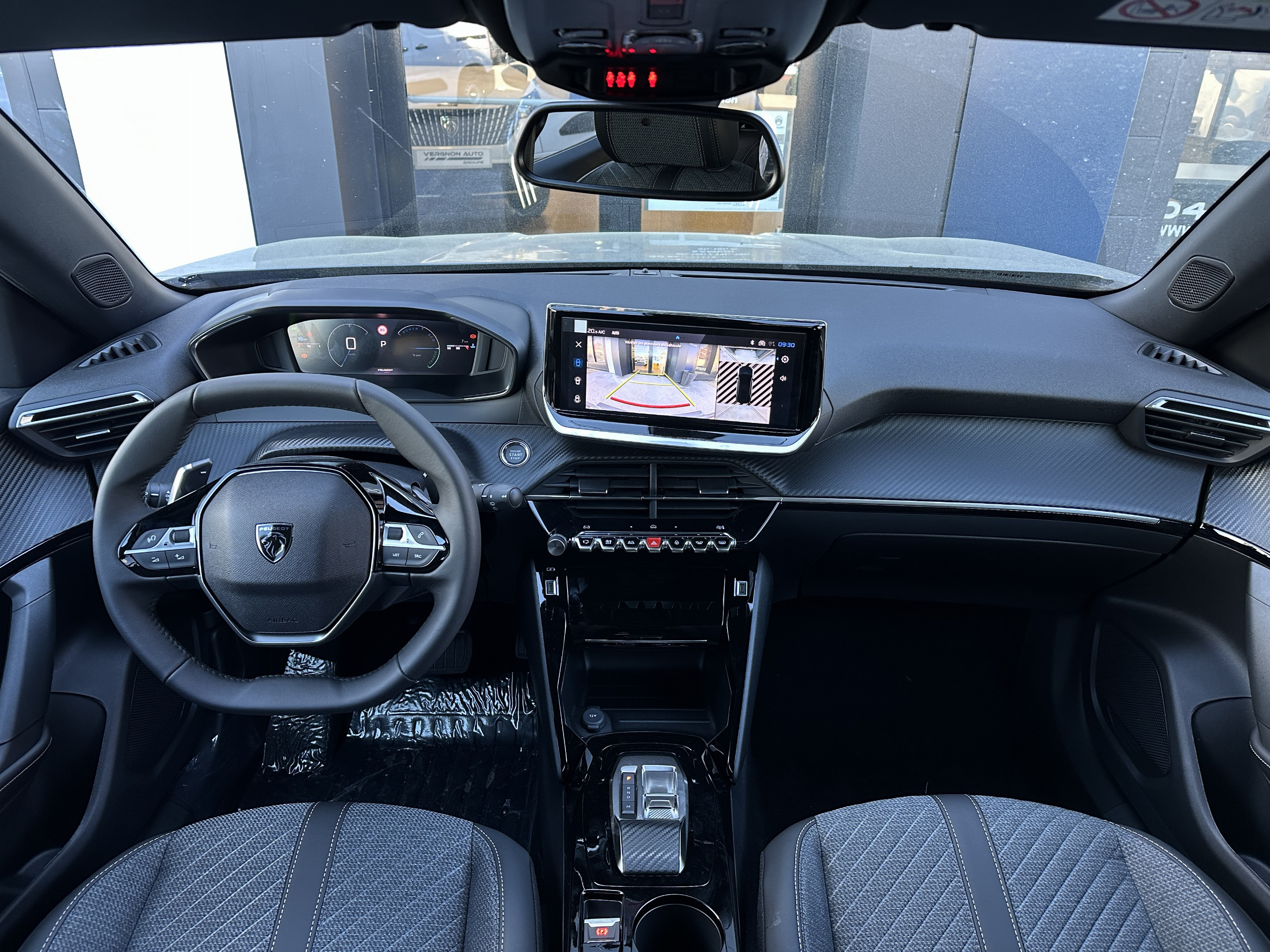 Peugeot 2008  II Hybrid 145 e-DCS6 ALLURE groupe Vergnon