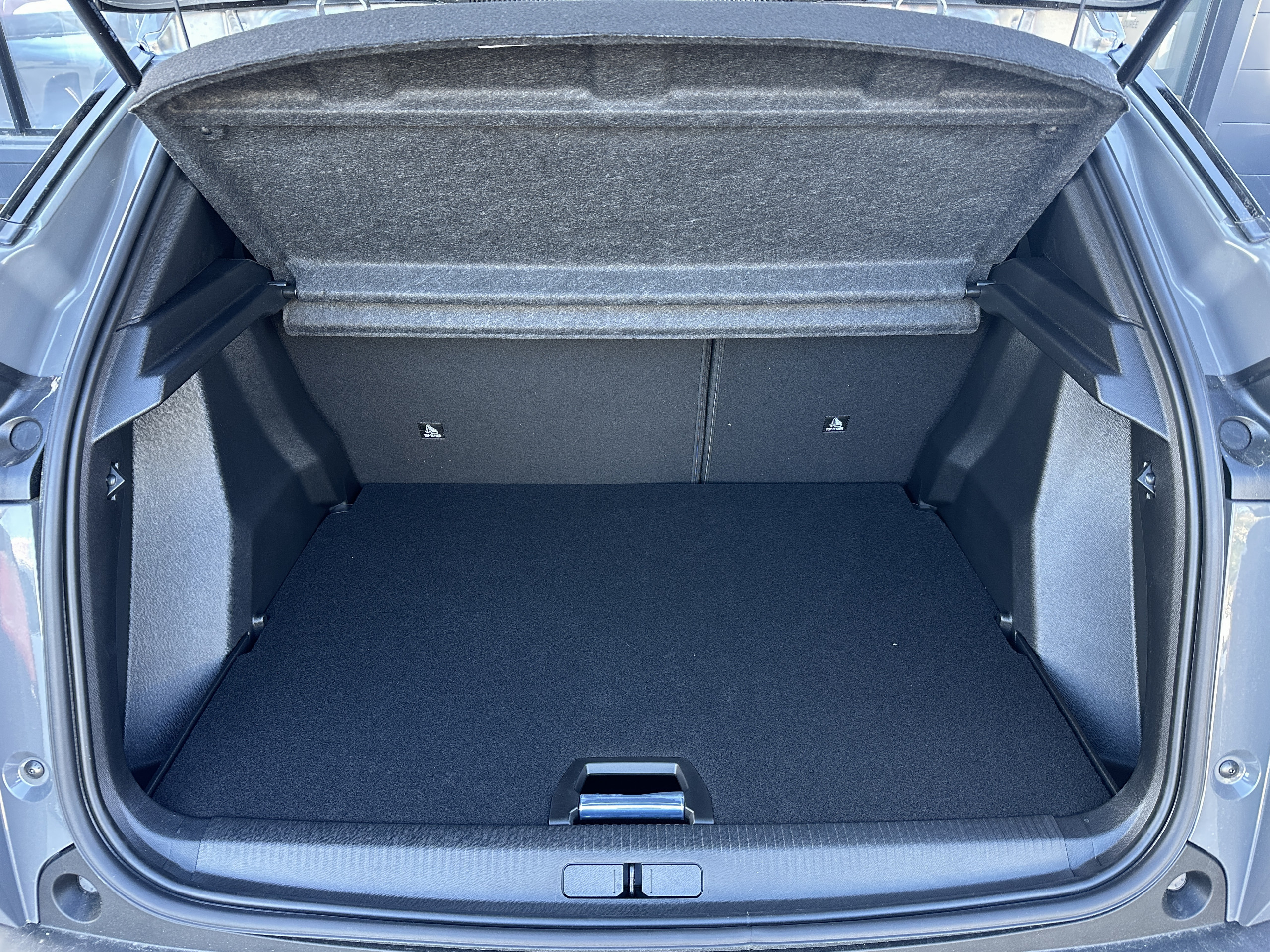 Peugeot 2008  II Hybrid 145 e-DCS6 ALLURE groupe Vergnon