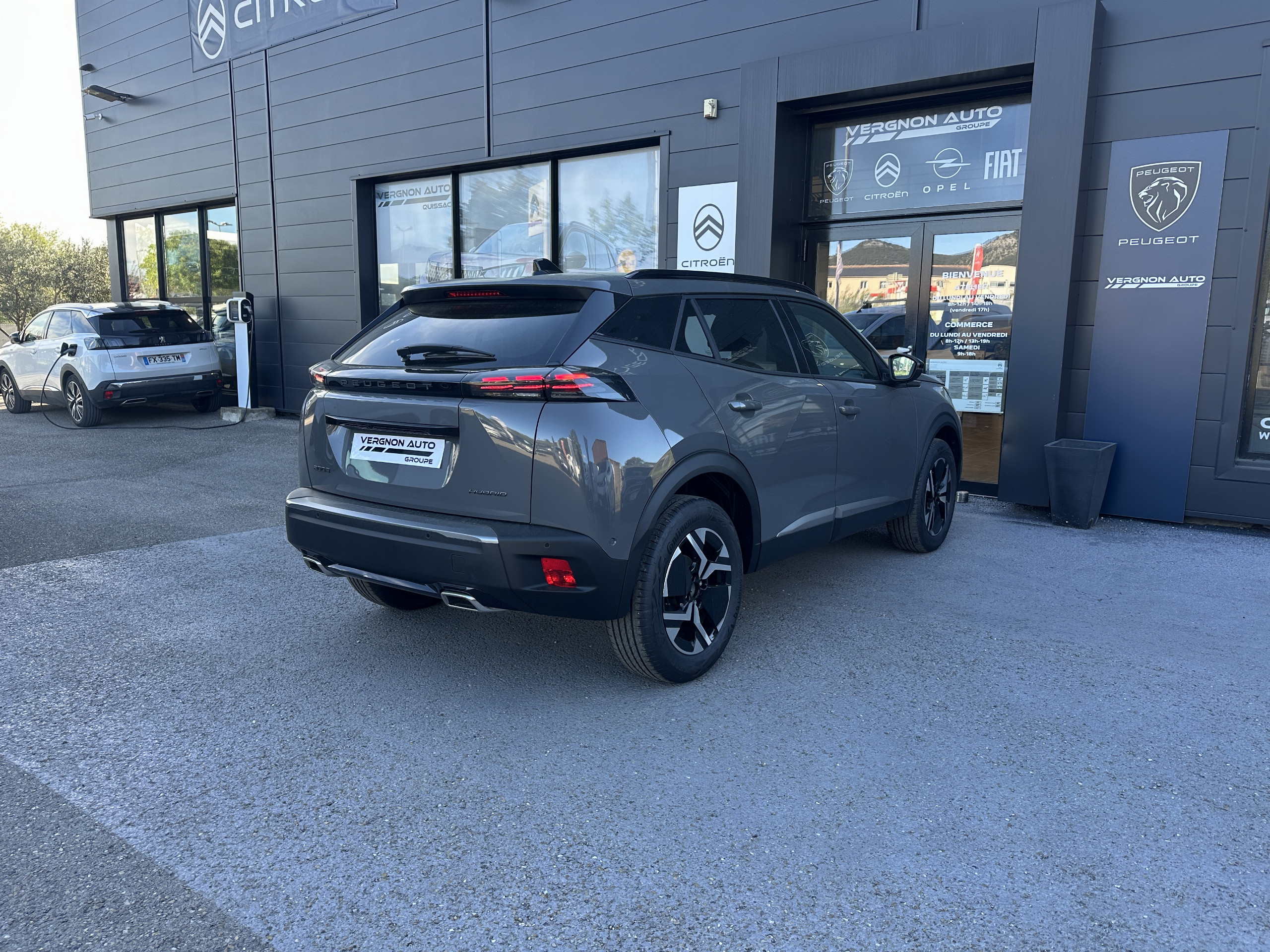 Peugeot 2008  II Hybrid 145 e-DCS6 ALLURE groupe Vergnon
