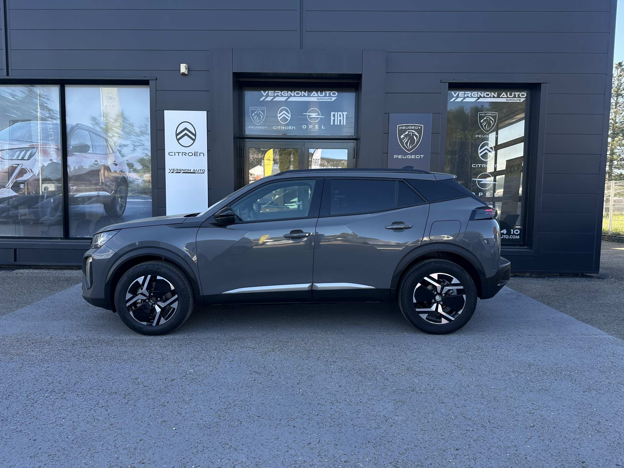Peugeot 2008  II Hybrid 145 e-DCS6 ALLURE groupe Vergnon