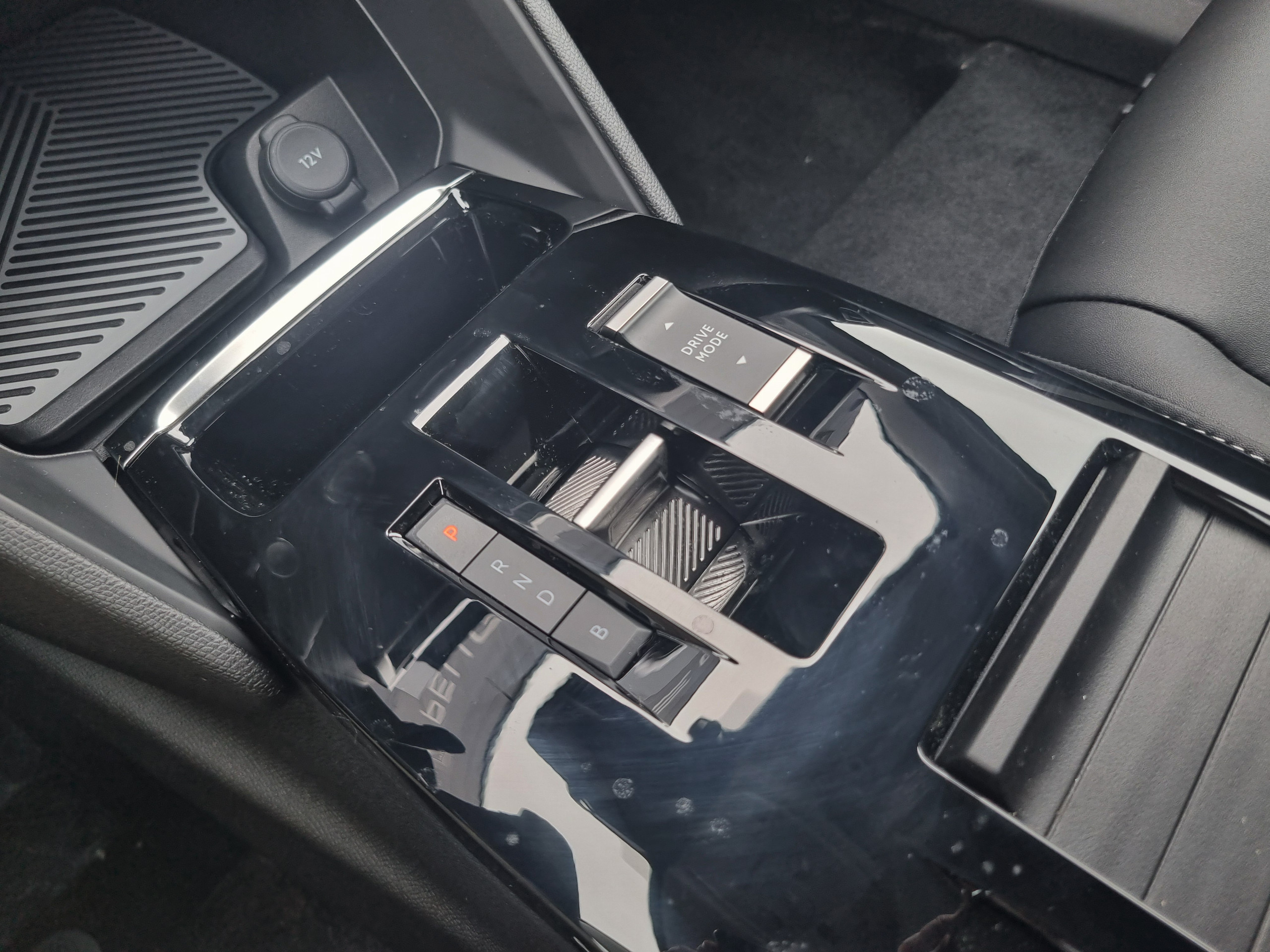 Citroën Ë-C4  III e 136 ch (100 kW) Auto MAX groupe Vergnon