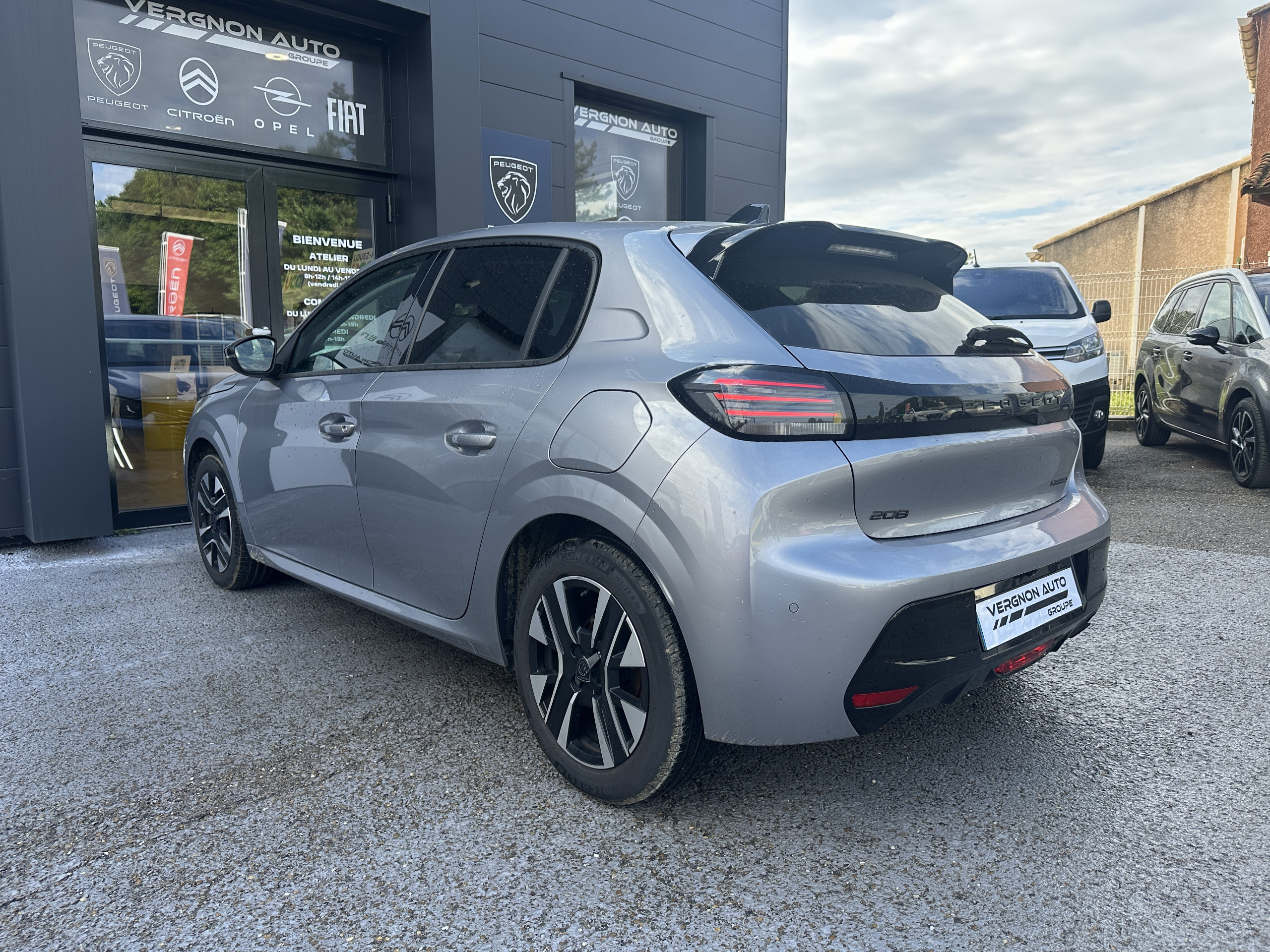 Peugeot 208  II Hybrid 100 e-DCS6 Allure groupe Vergnon