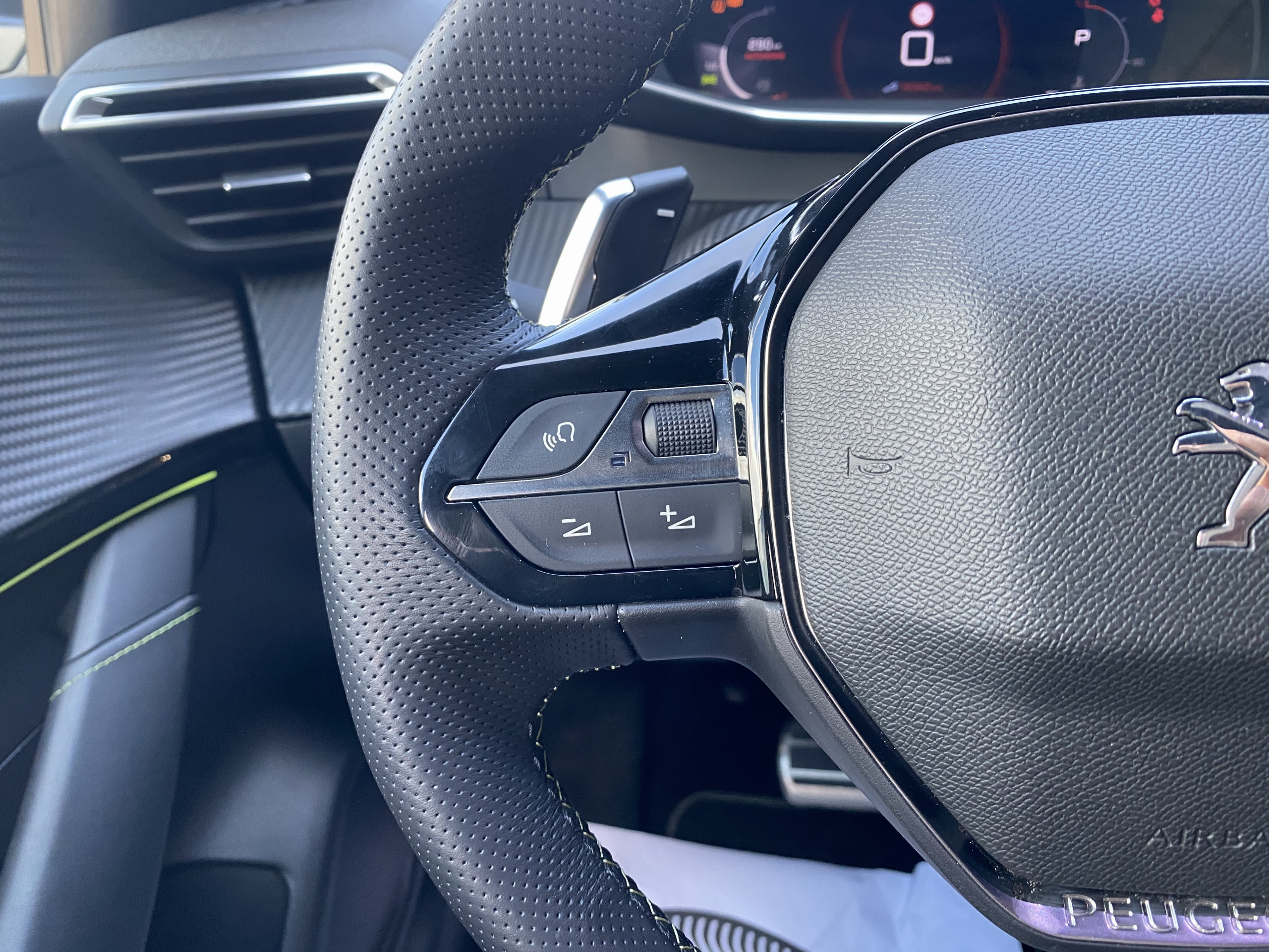 Peugeot 208  II Puretech 100 S&S EAT8 GT Line groupe Vergnon
