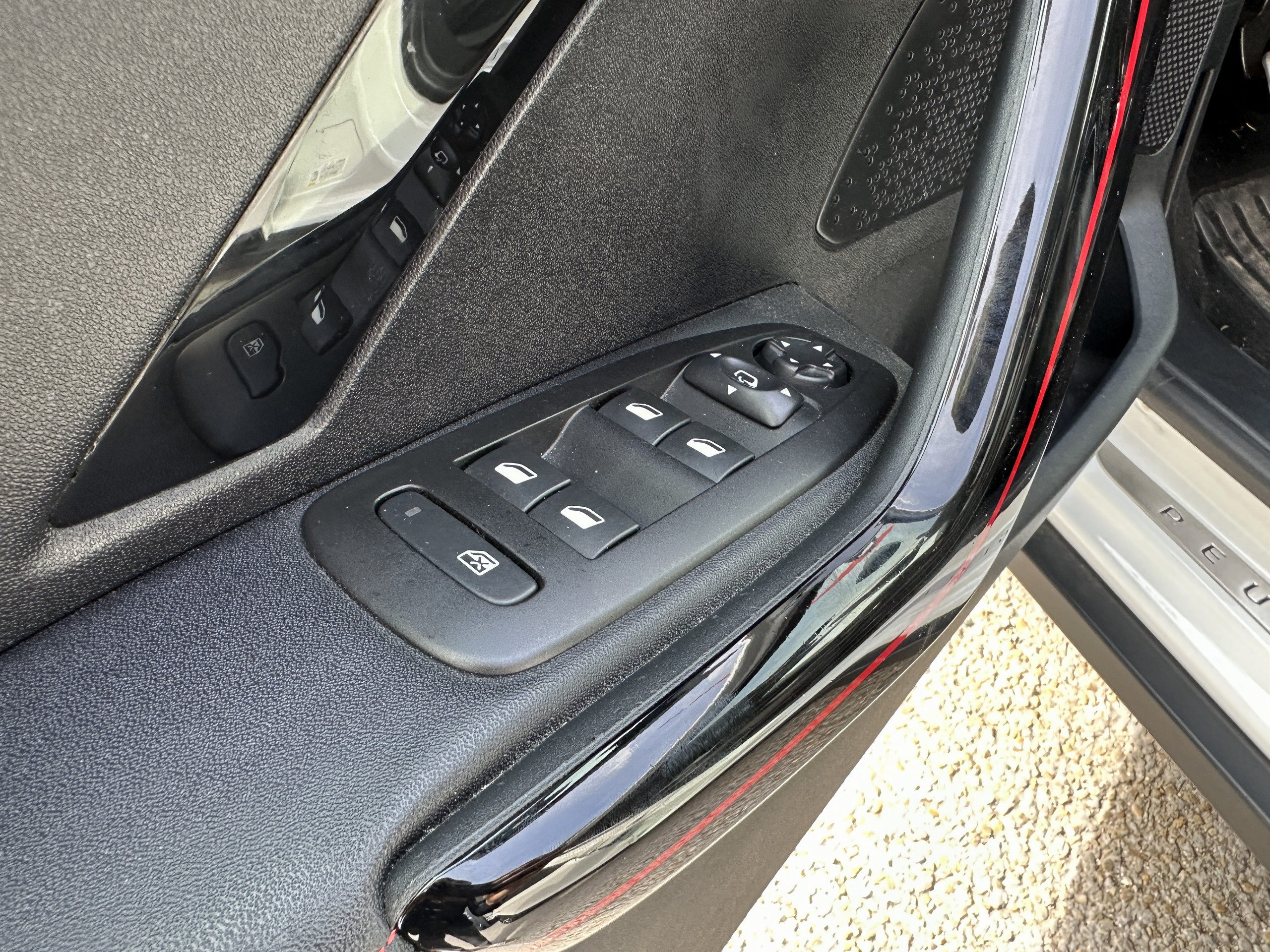 Peugeot 2008 1.2 Puretech 110 S&S GT LINE groupe Vergnon