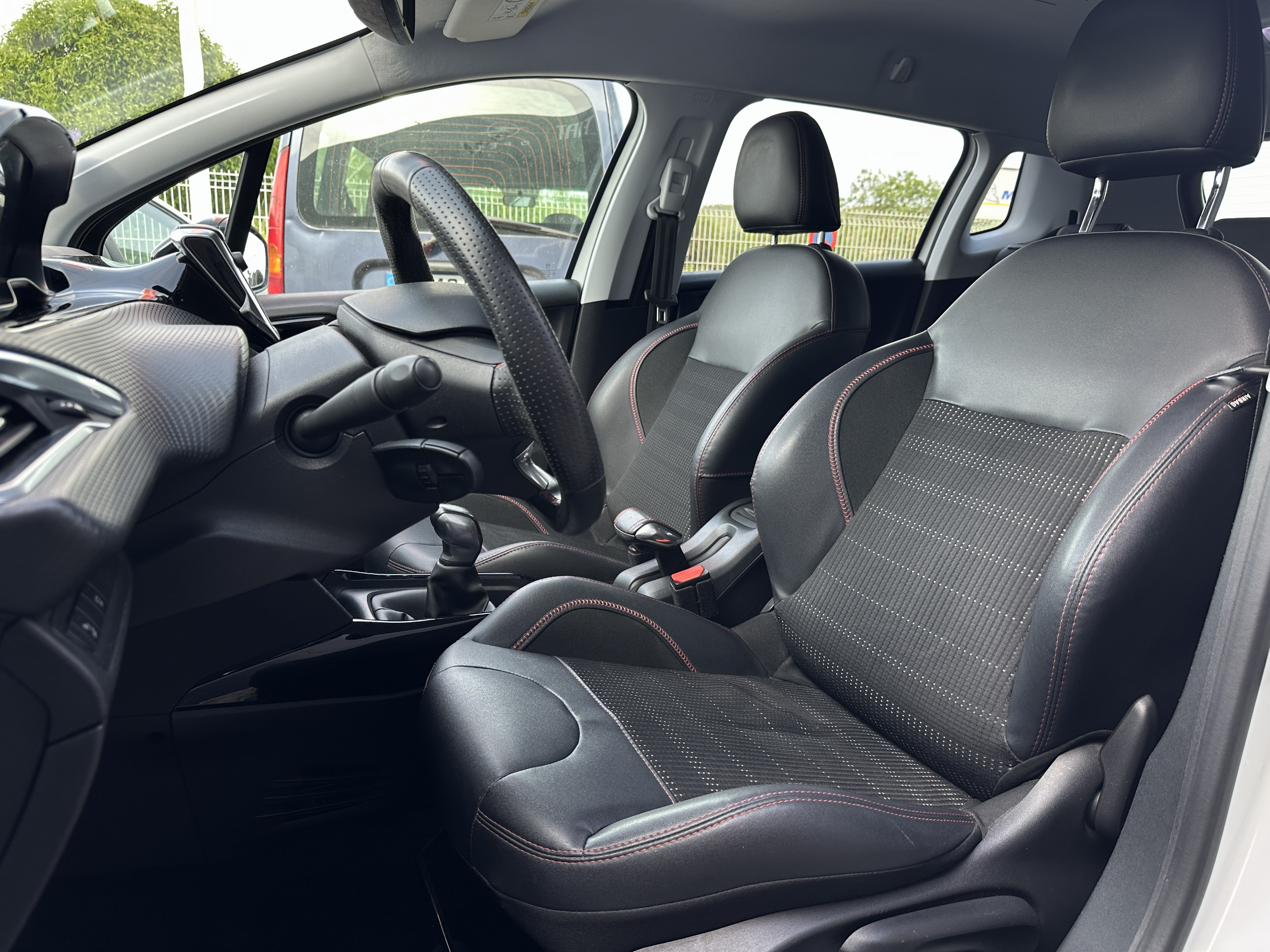 Peugeot 2008 1.2 Puretech 110 S&S GT LINE groupe Vergnon