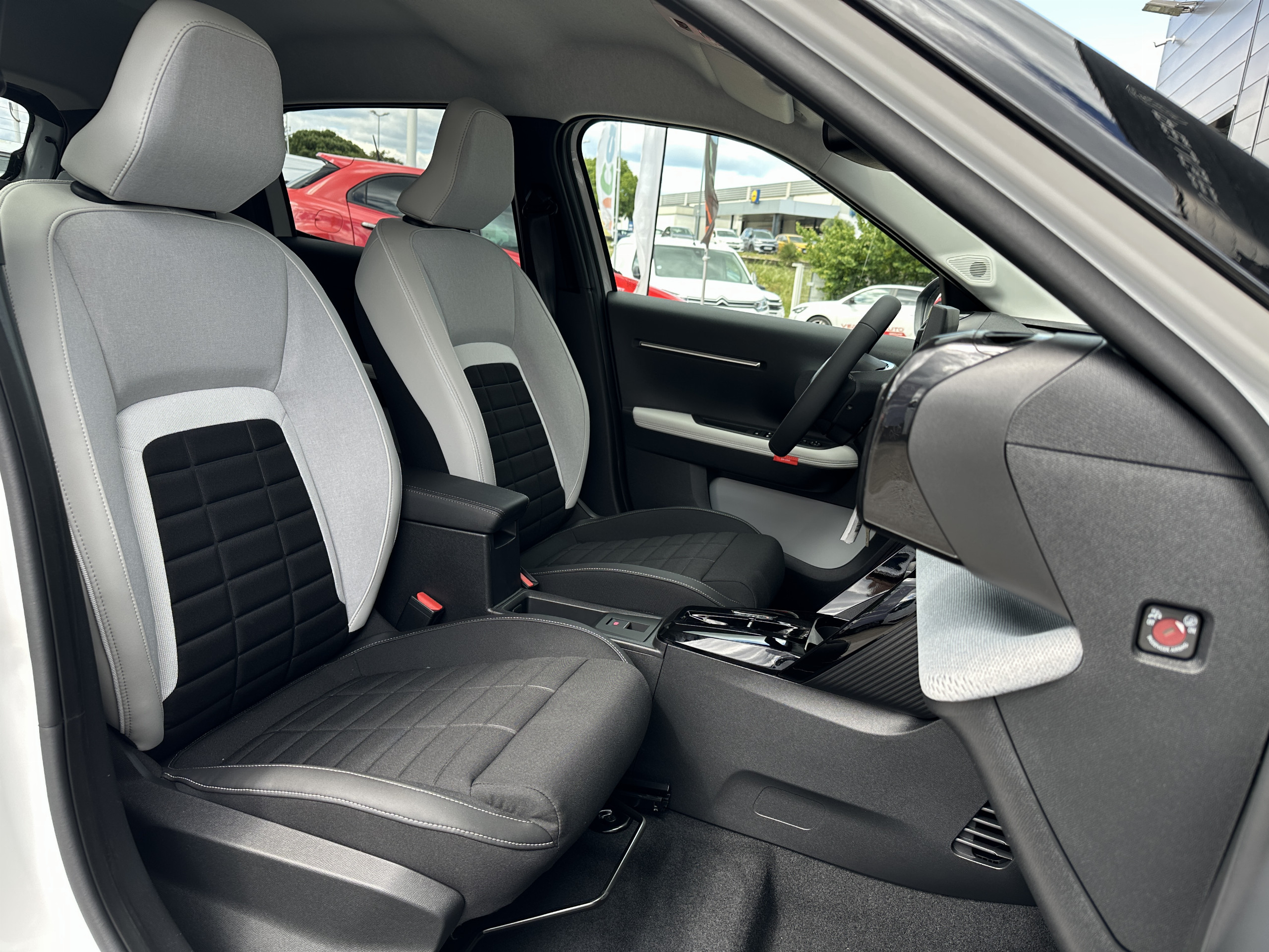 Citroën e-C3  IV Electrique 113ch Auto MAX groupe Vergnon