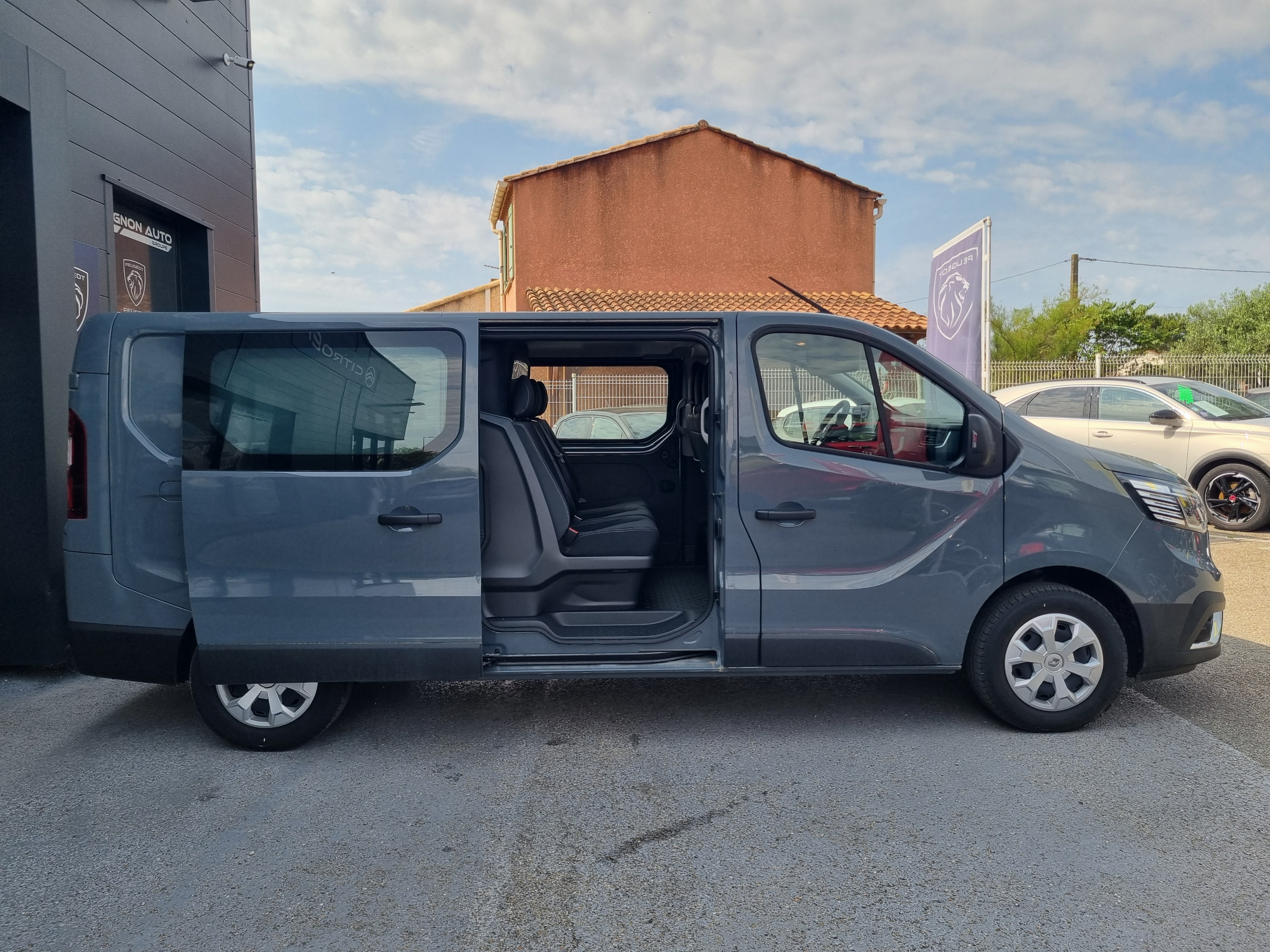 Renault Trafic  III CA GCF L2H1 3T Blue dCi 150 EDC groupe Vergnon