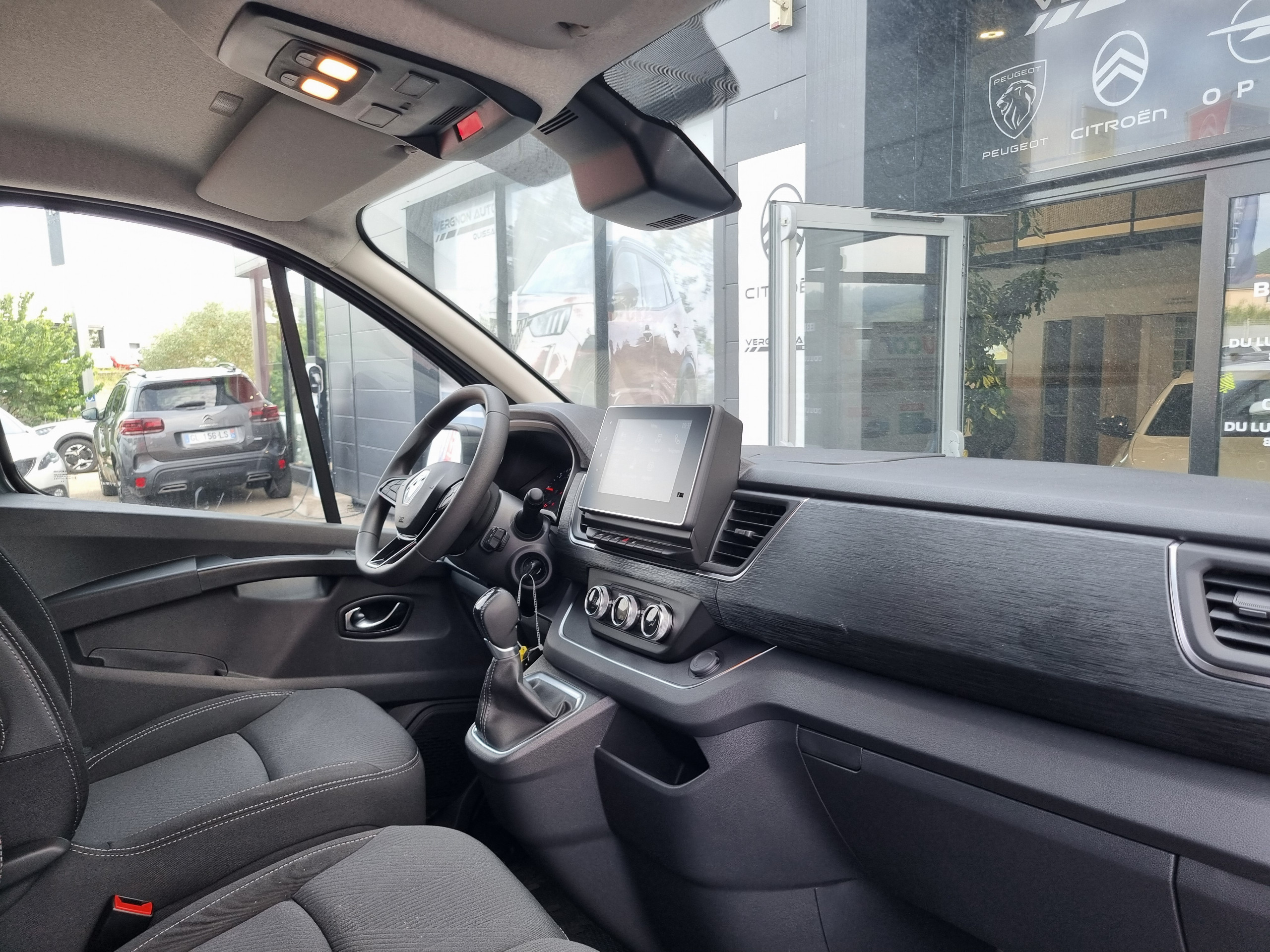 Renault Trafic  III CA GCF L2H1 3T Blue dCi 150 EDC groupe Vergnon