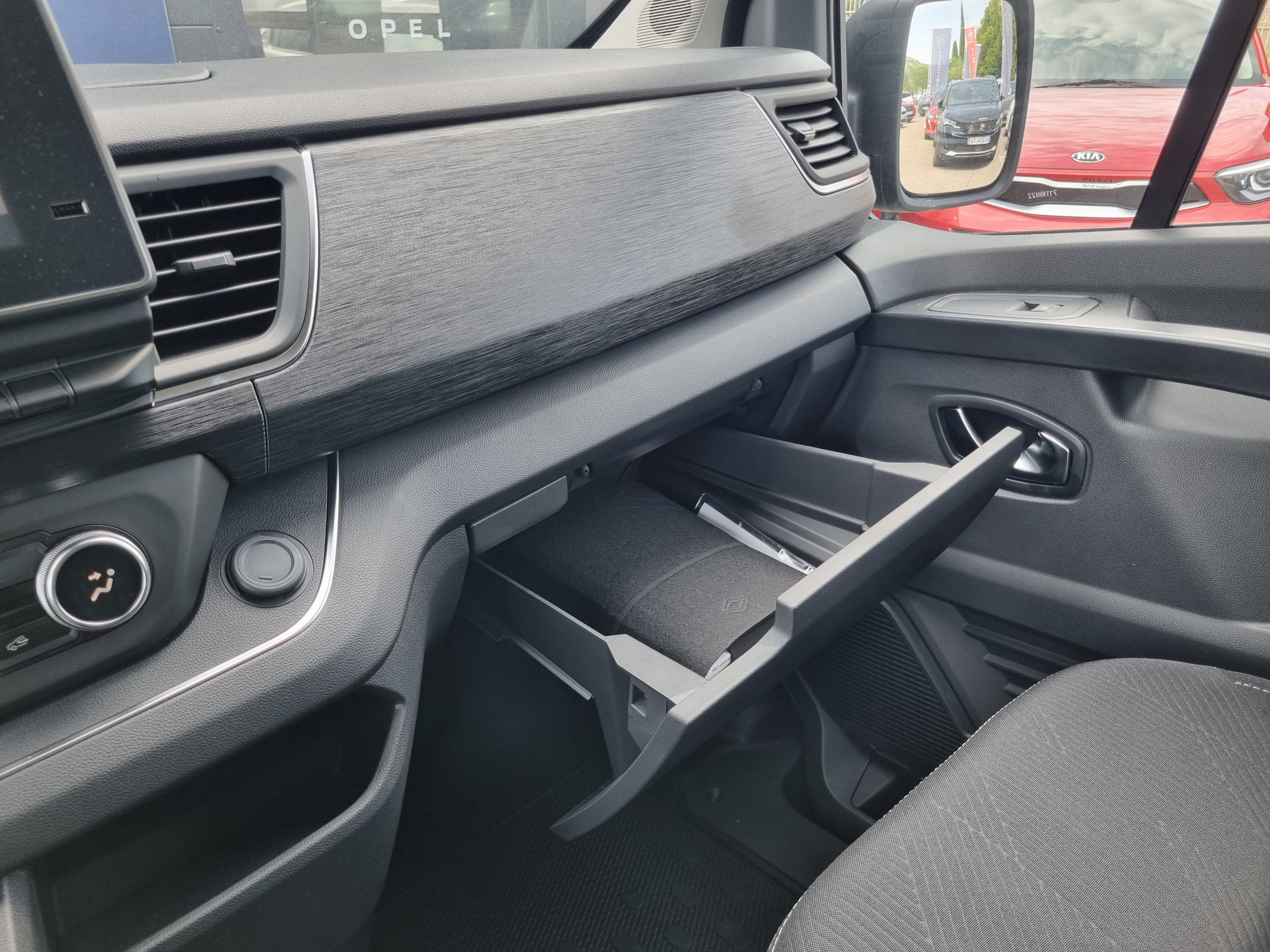 Renault Trafic  III CA GCF L2H1 3T Blue dCi 150 EDC groupe Vergnon