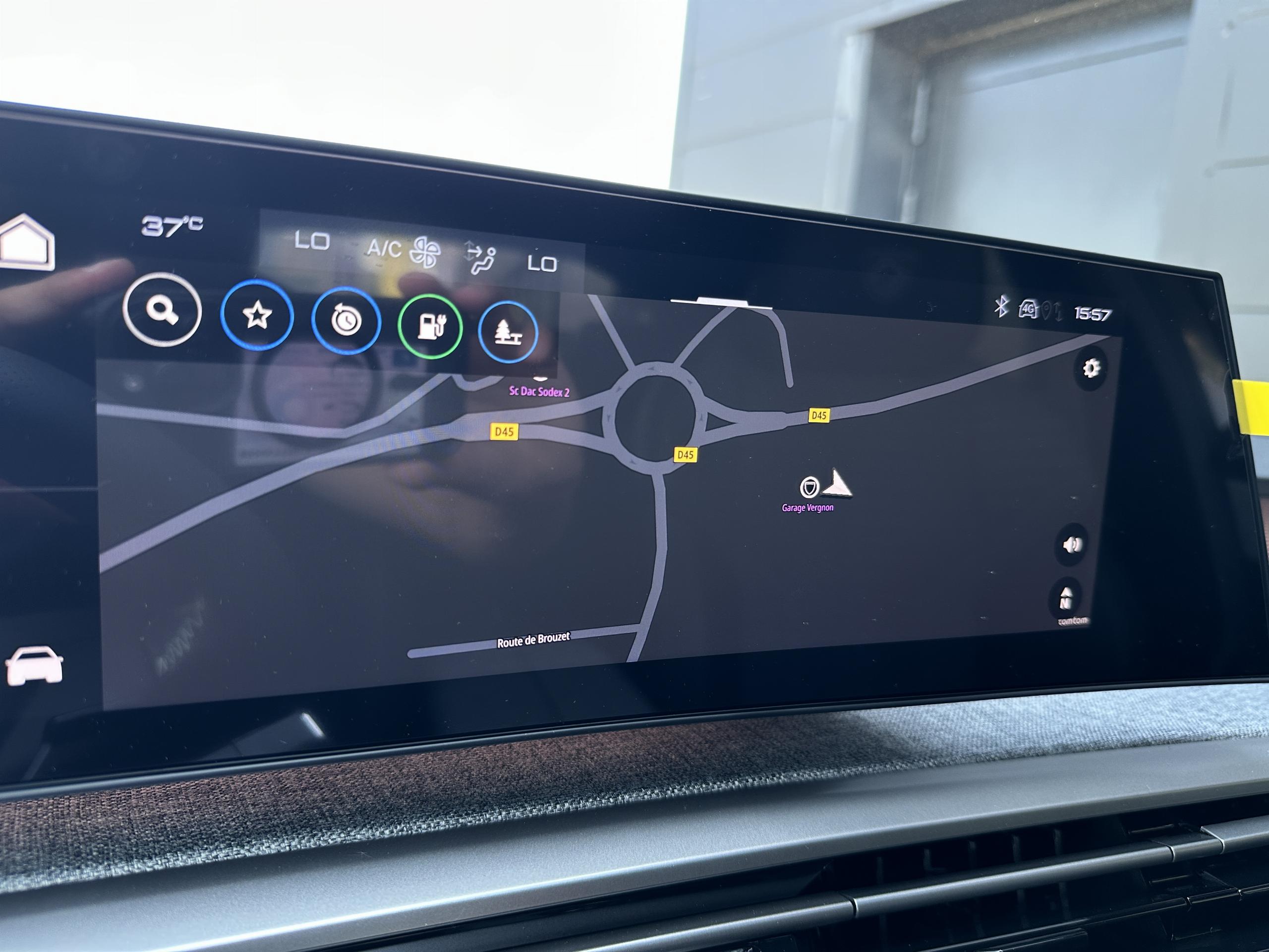 Peugeot e-3008  III Electrique 210 ch Batterie 73 kWh GT groupe Vergnon