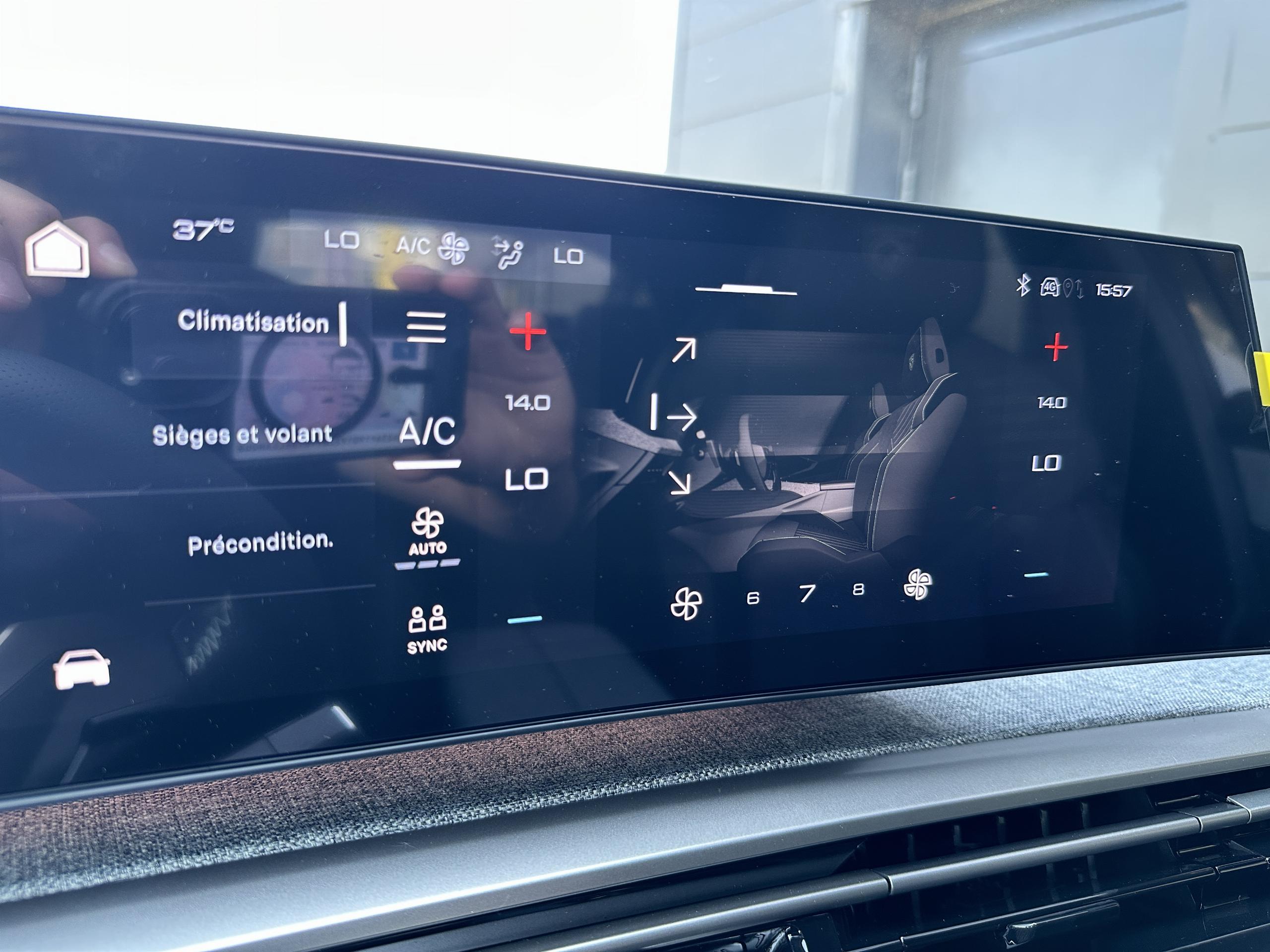 Peugeot e-3008  III Electrique 210 ch Batterie 73 kWh GT groupe Vergnon