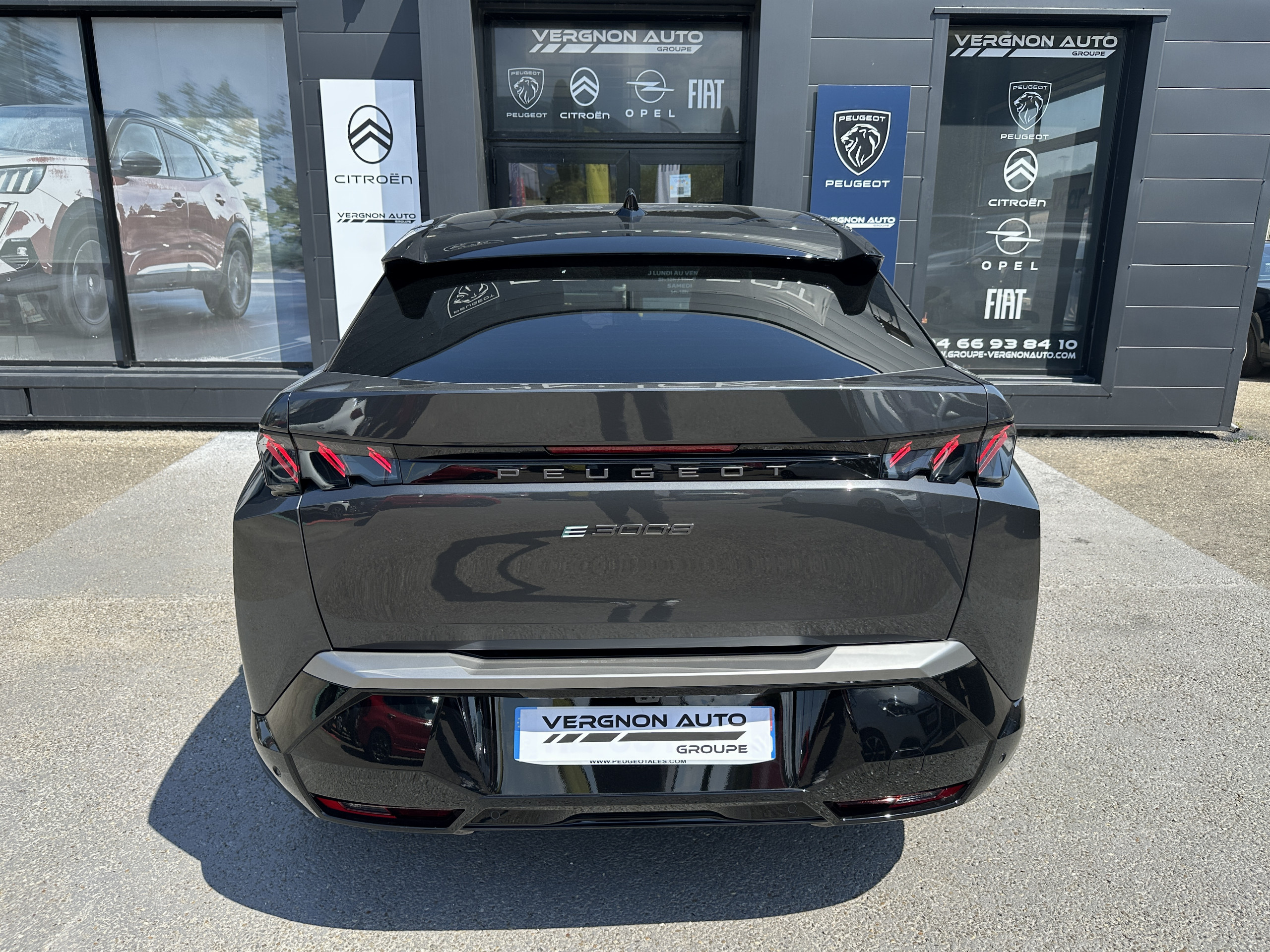 Peugeot e-3008  III Electrique 210 ch Batterie 73 kWh GT groupe Vergnon
