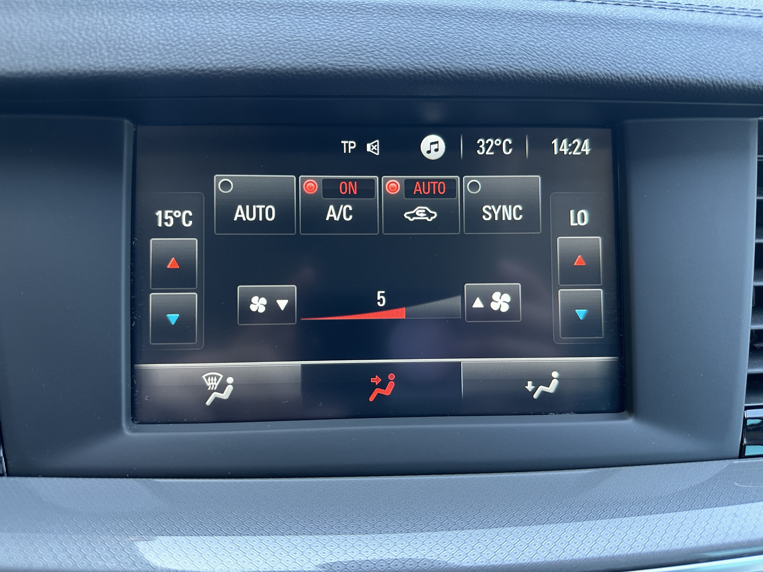 Opel Insignia Sports Tourer  II 1.6 Diesel 136ch auto ELEGANCE BUSINESS groupe Vergnon